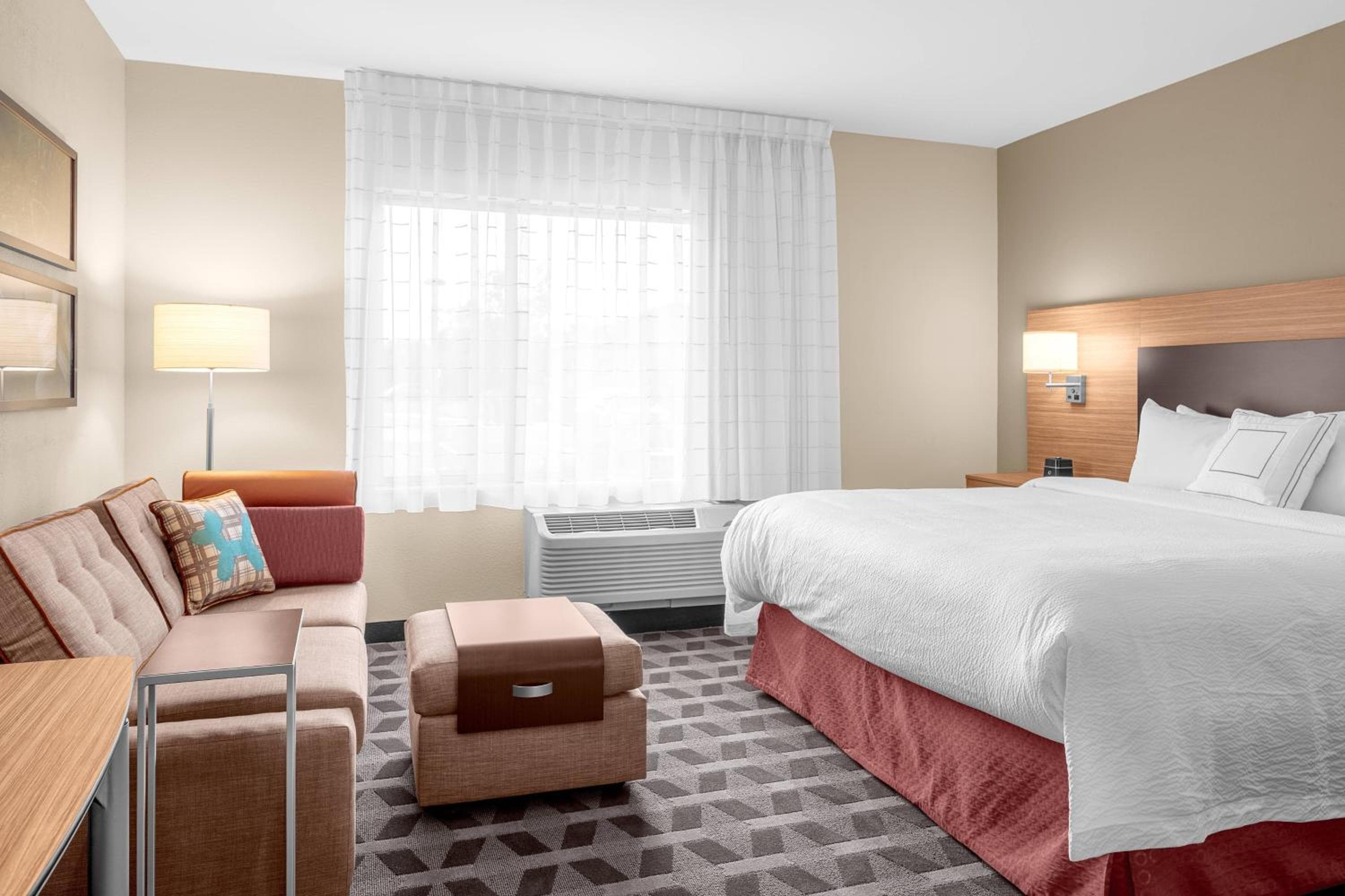 TownePlace Suites Cincinnati Fairfield, Fairfield, photo 3