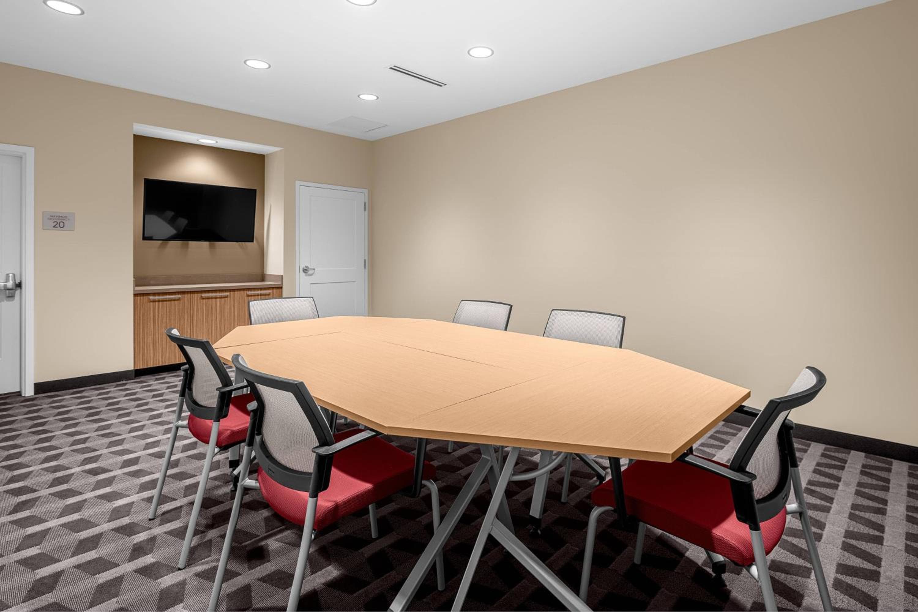 TownePlace Suites Cincinnati Fairfield, Fairfield, photo 2