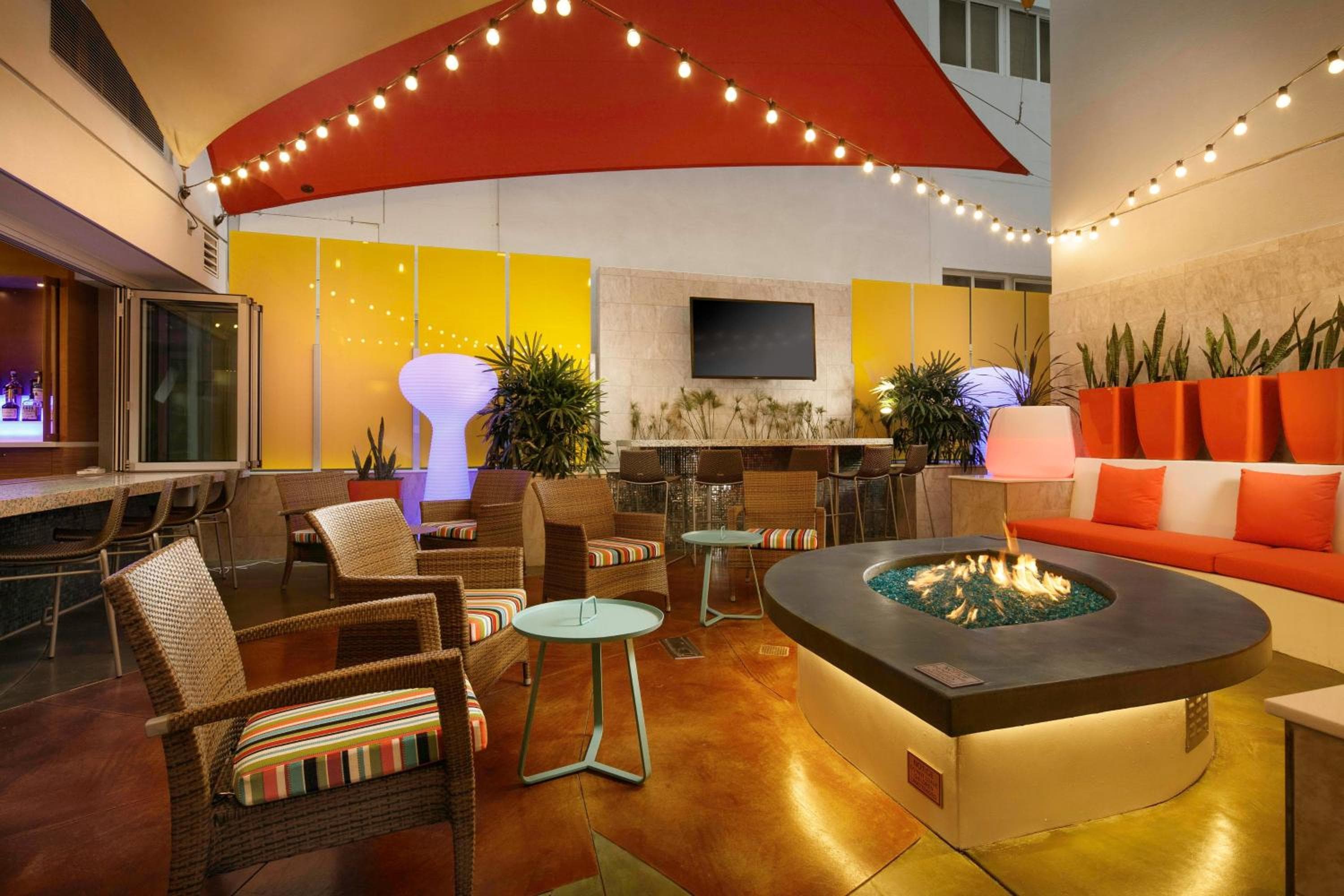 TownePlace Suites by Marriott San Diego Downtown, San Diego, photo 2