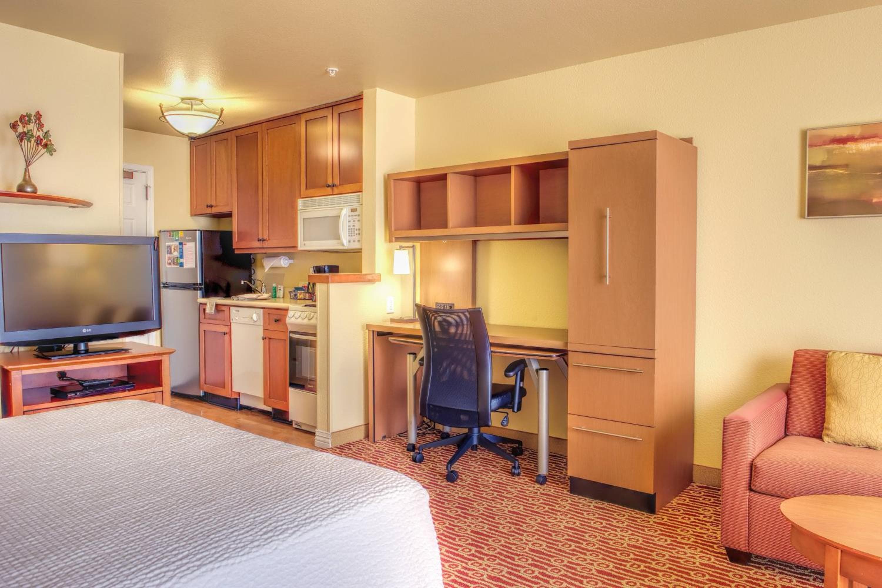TownePlace Suites by Marriott Las Cruces, Las Cruces, photo 2