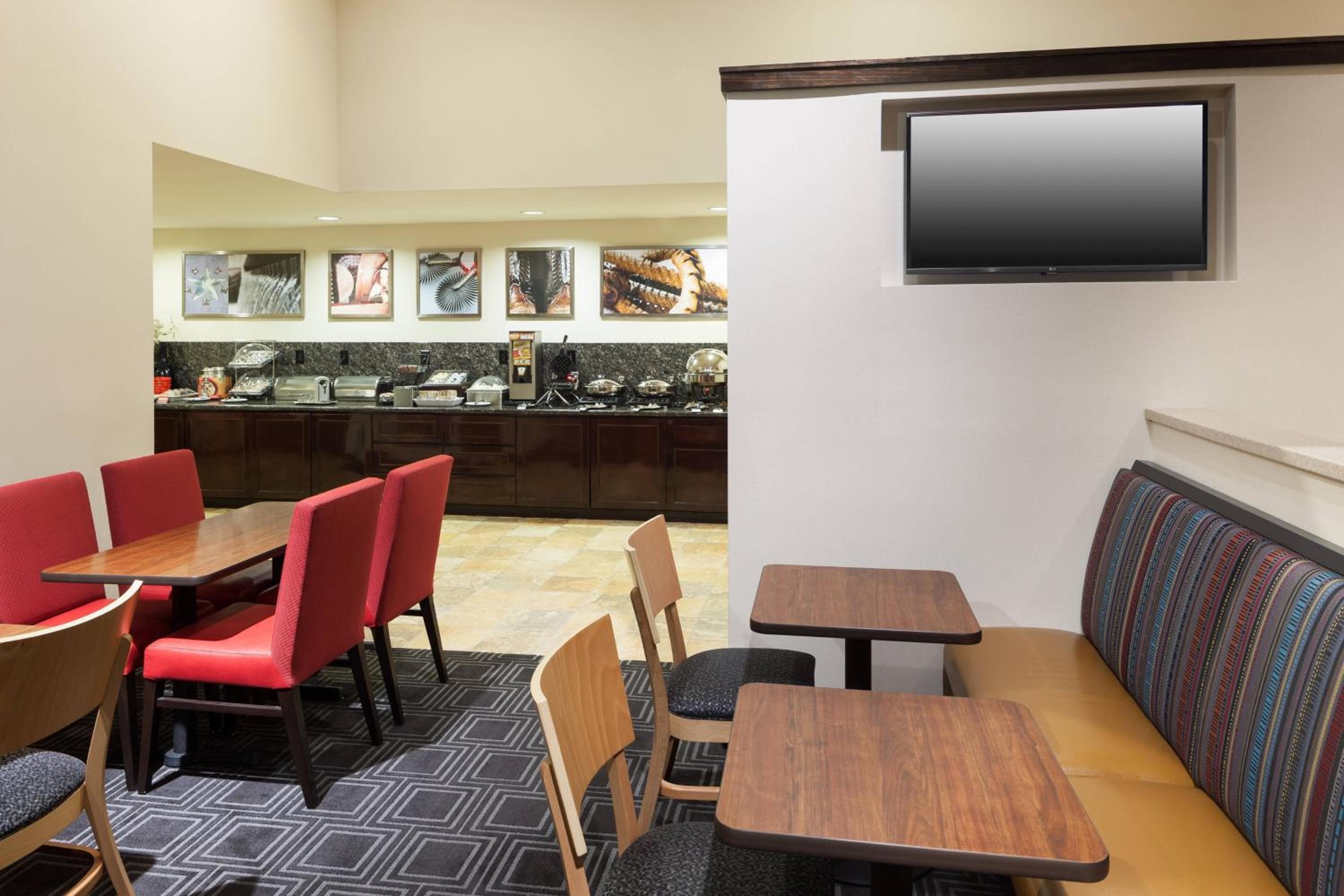 TownePlace Suites by Marriott San Antonio Airport, San Antonio, photo 3