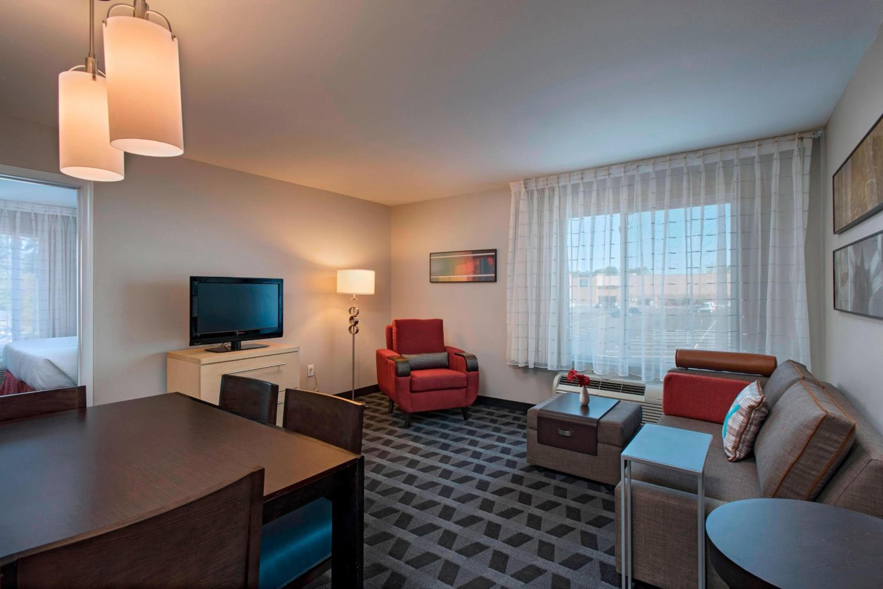 TownePlace Suites Fayetteville Cross Creek, Fayetteville, photo 4