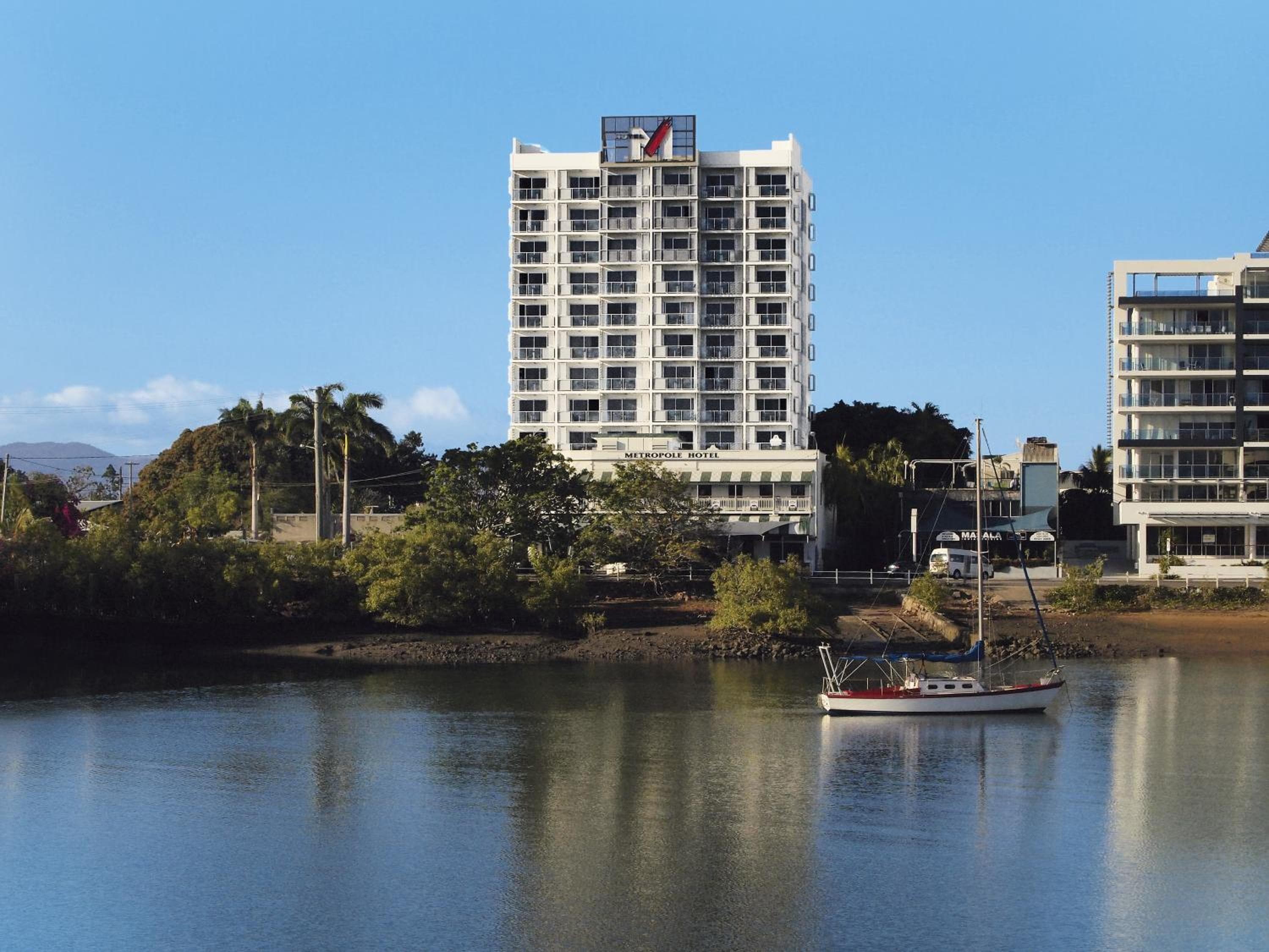 Oaks Townsville Hotel, Townsville