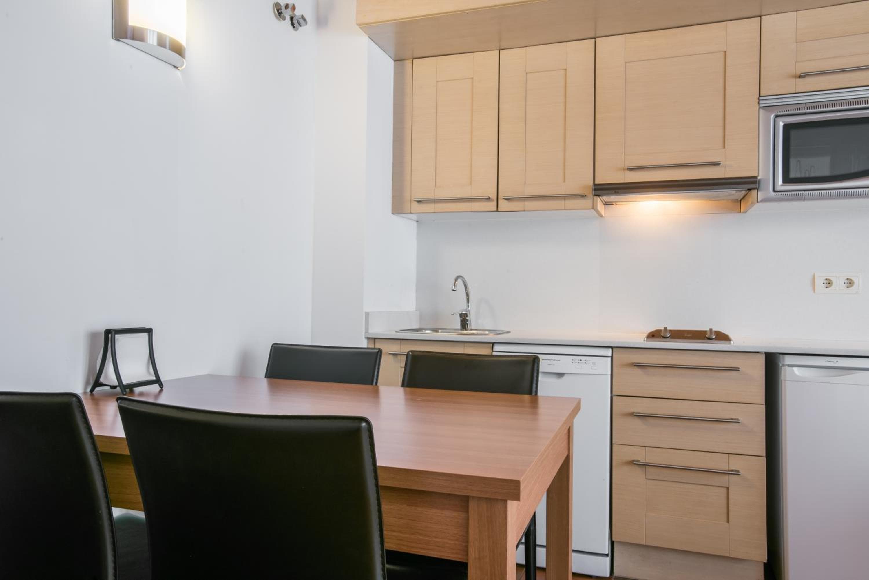 Apartamentos SNÖ Mont Romies Unhola, Salardú, photo 6