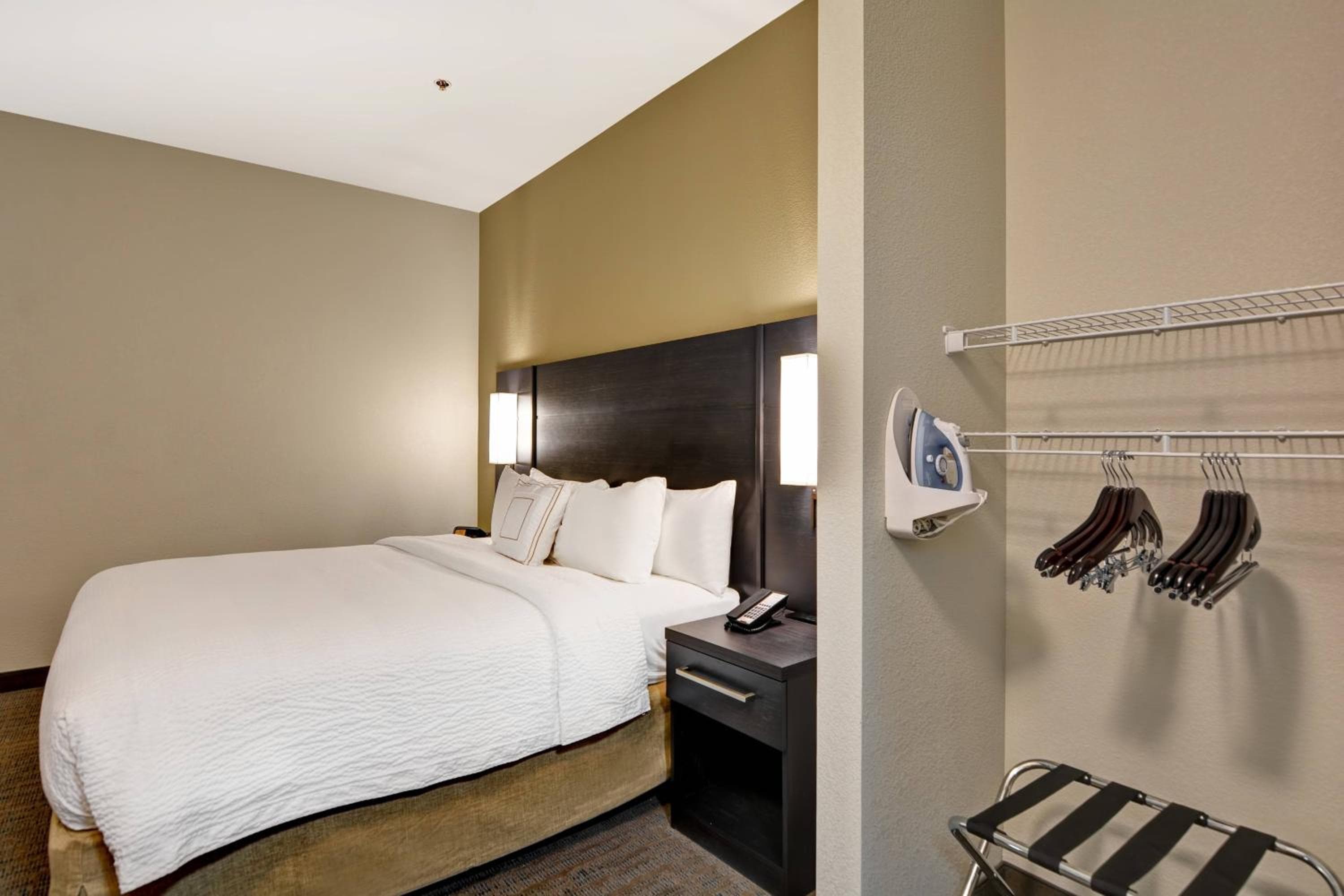 Residence Inn by Marriott Cleveland Airport/Middleburg Heights, Cleveland, photo 6