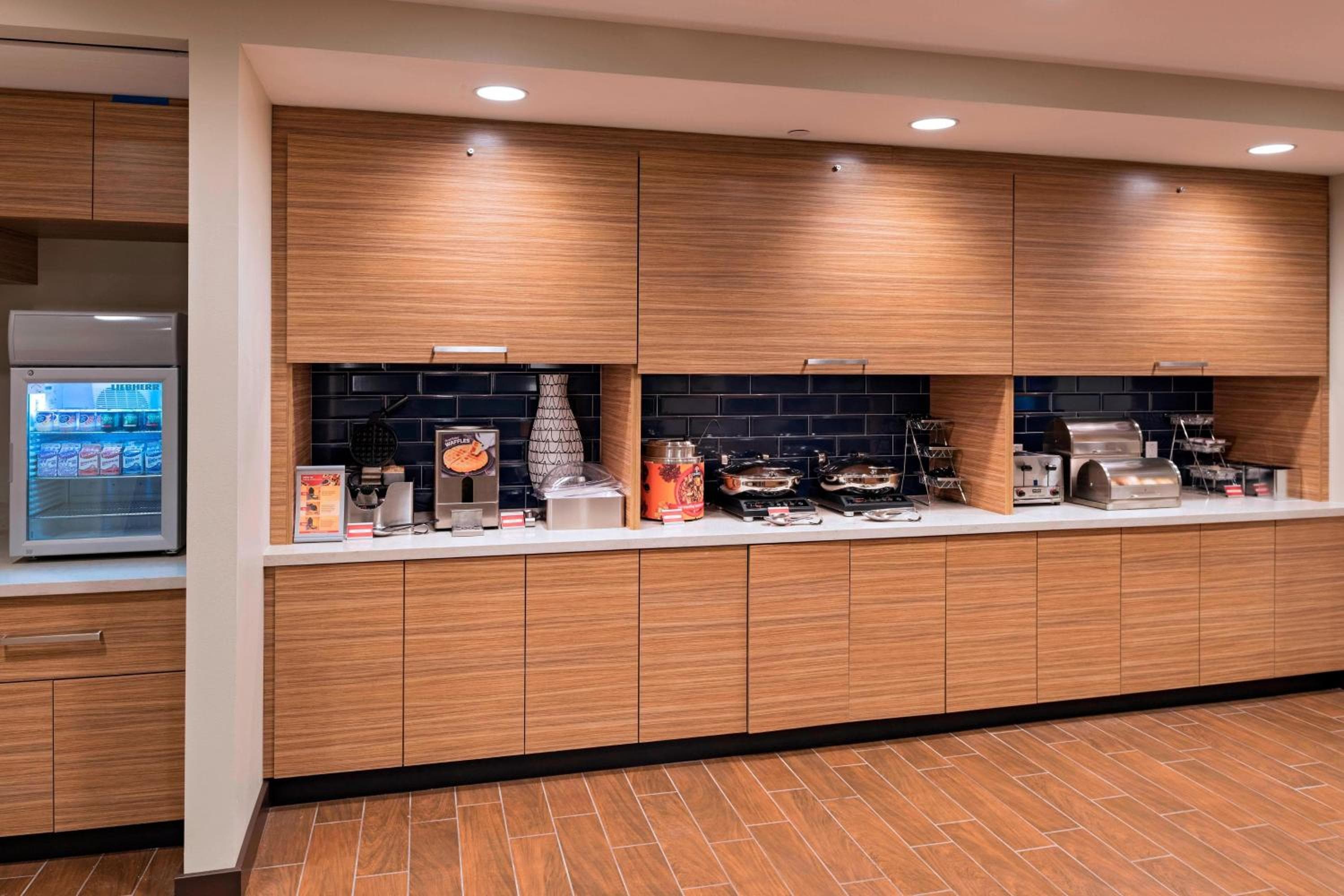 TownePlace Suites by Marriott Tacoma Lakewood, Lakewood, photo 3