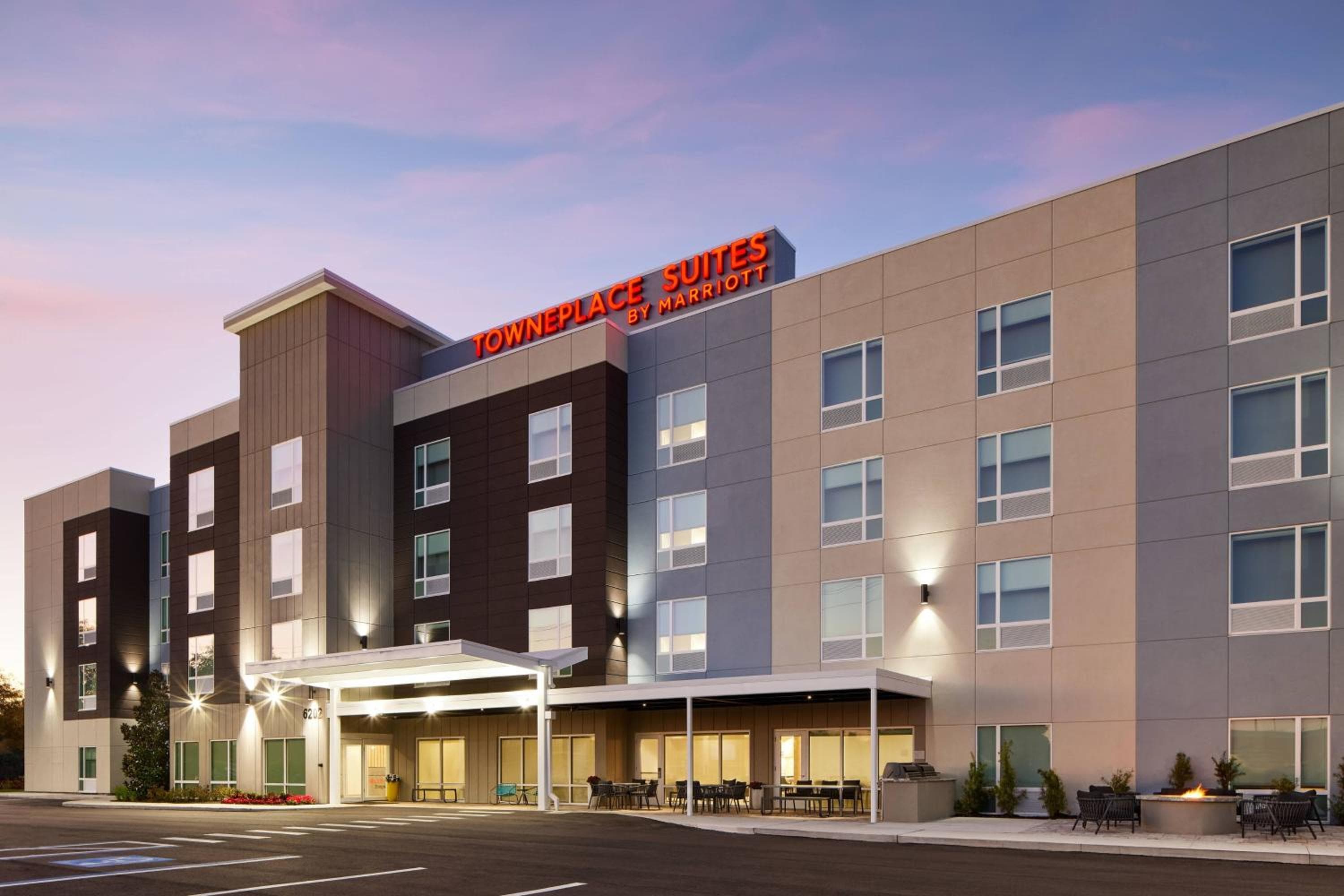 TownePlace Suites by Marriott Tampa Casino Area, Tampa