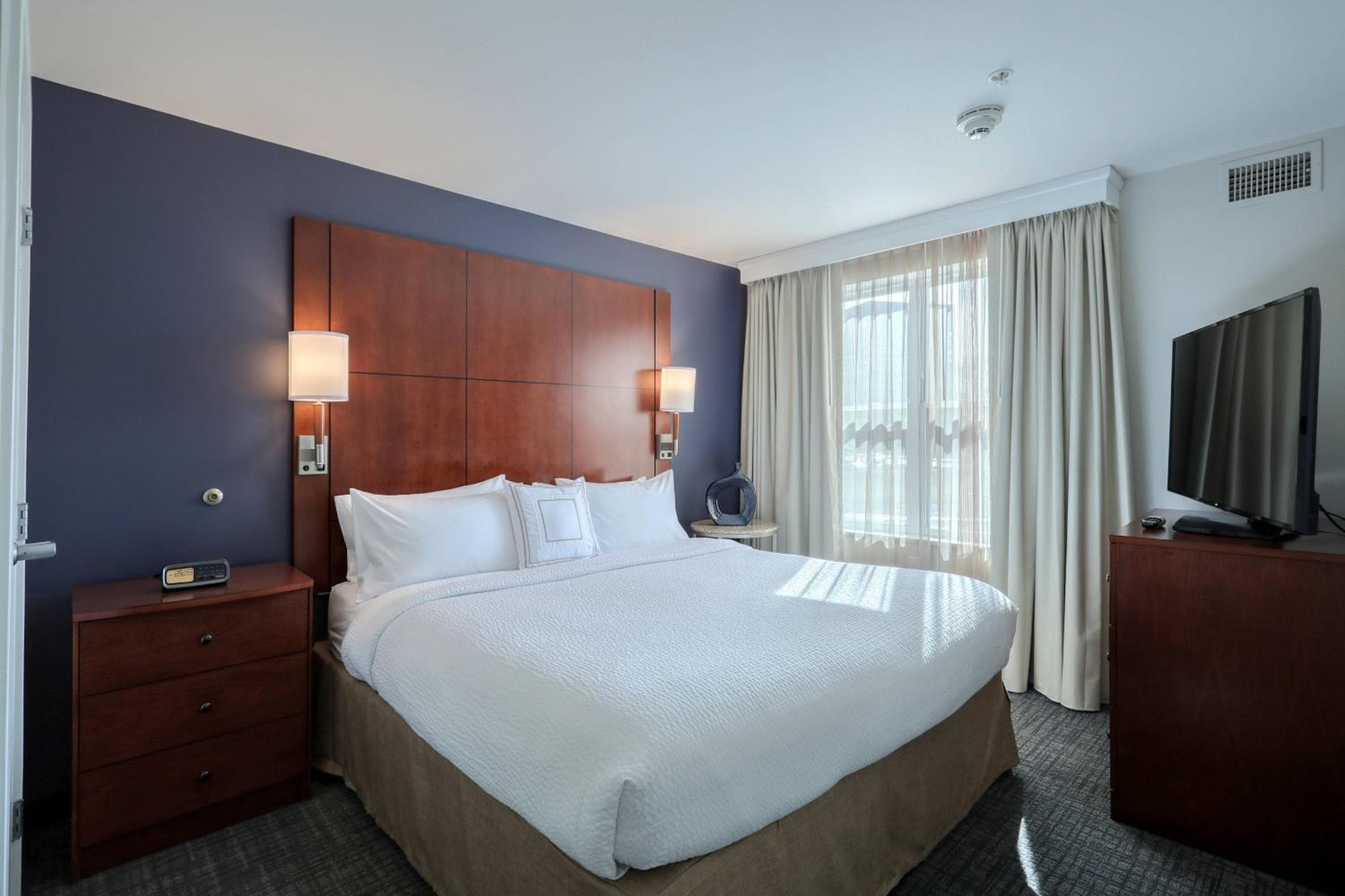 Residence Inn by Marriott Woodbridge Edison/Raritan Center, Woodbridge, photo 2
