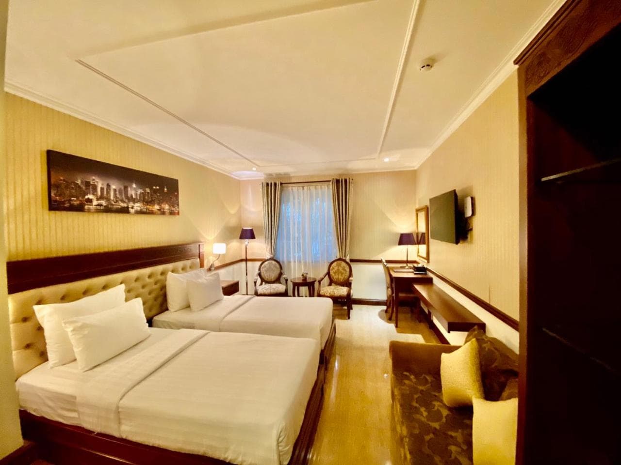 Central Hotel & Residences Swimming Pool, Ho Chi Minh City, photo 2