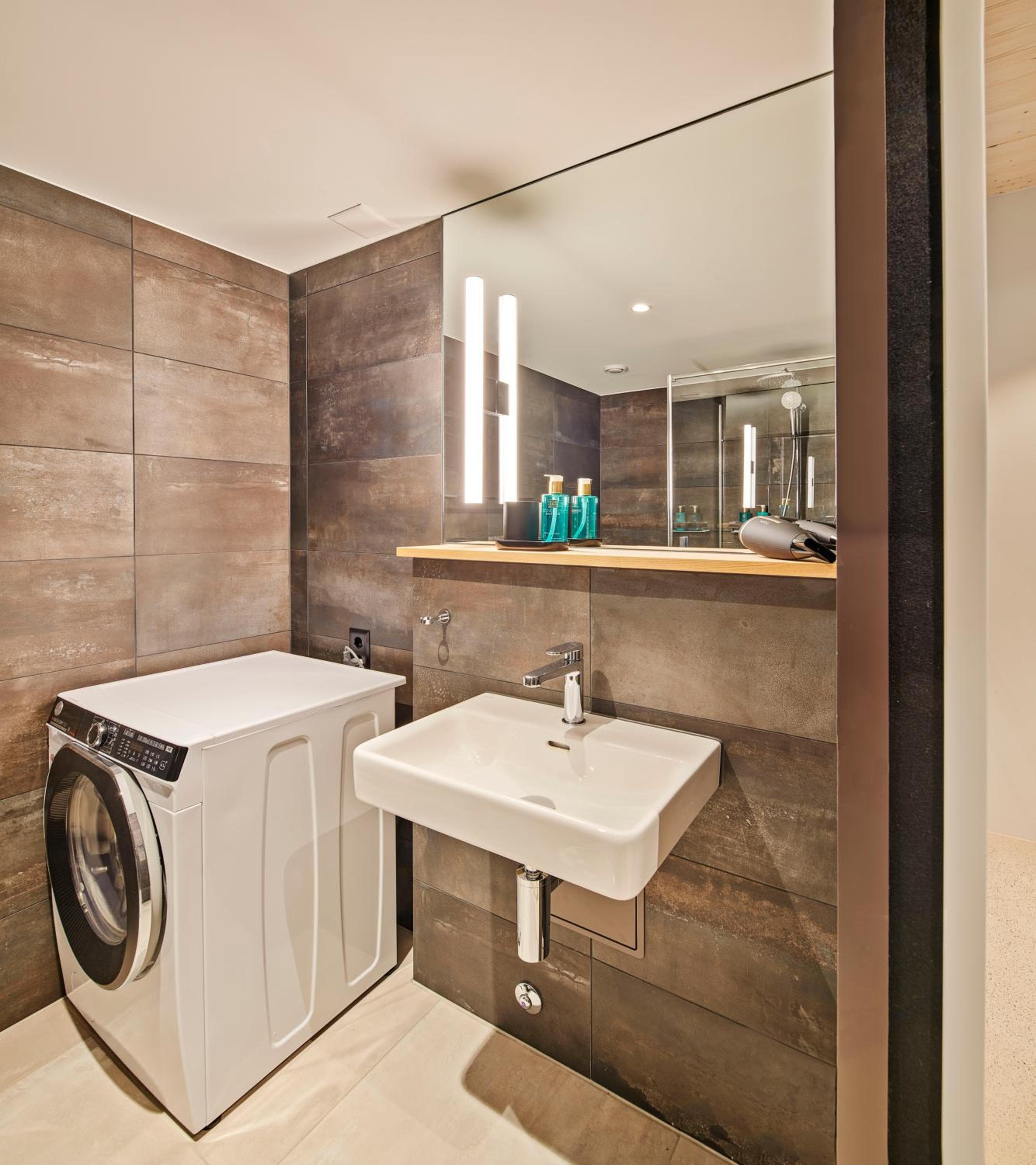 Liv Suites - Self Check-in, Luzern, photo 5