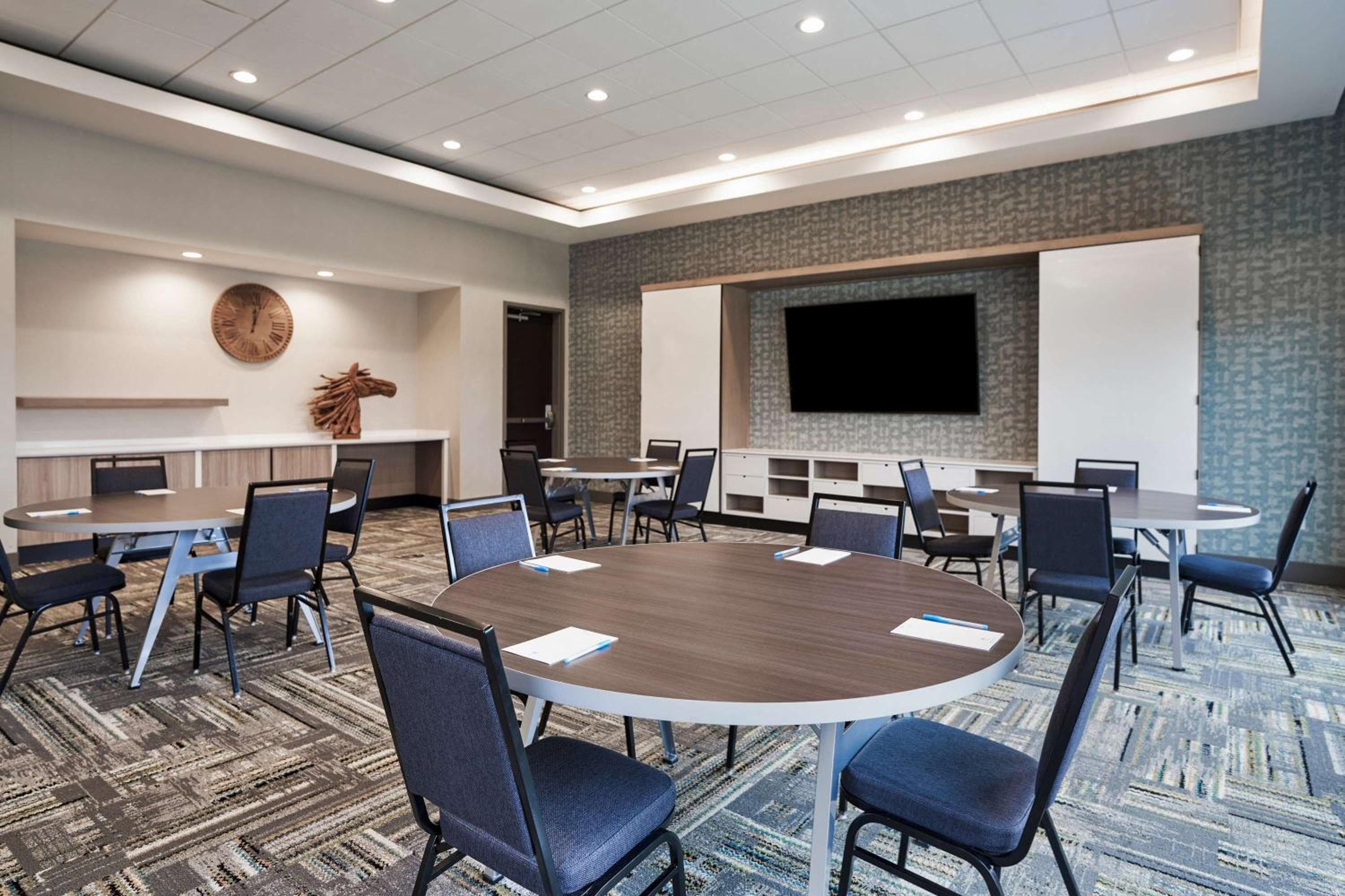 Hyatt House Louisville East, Louisville, photo 6