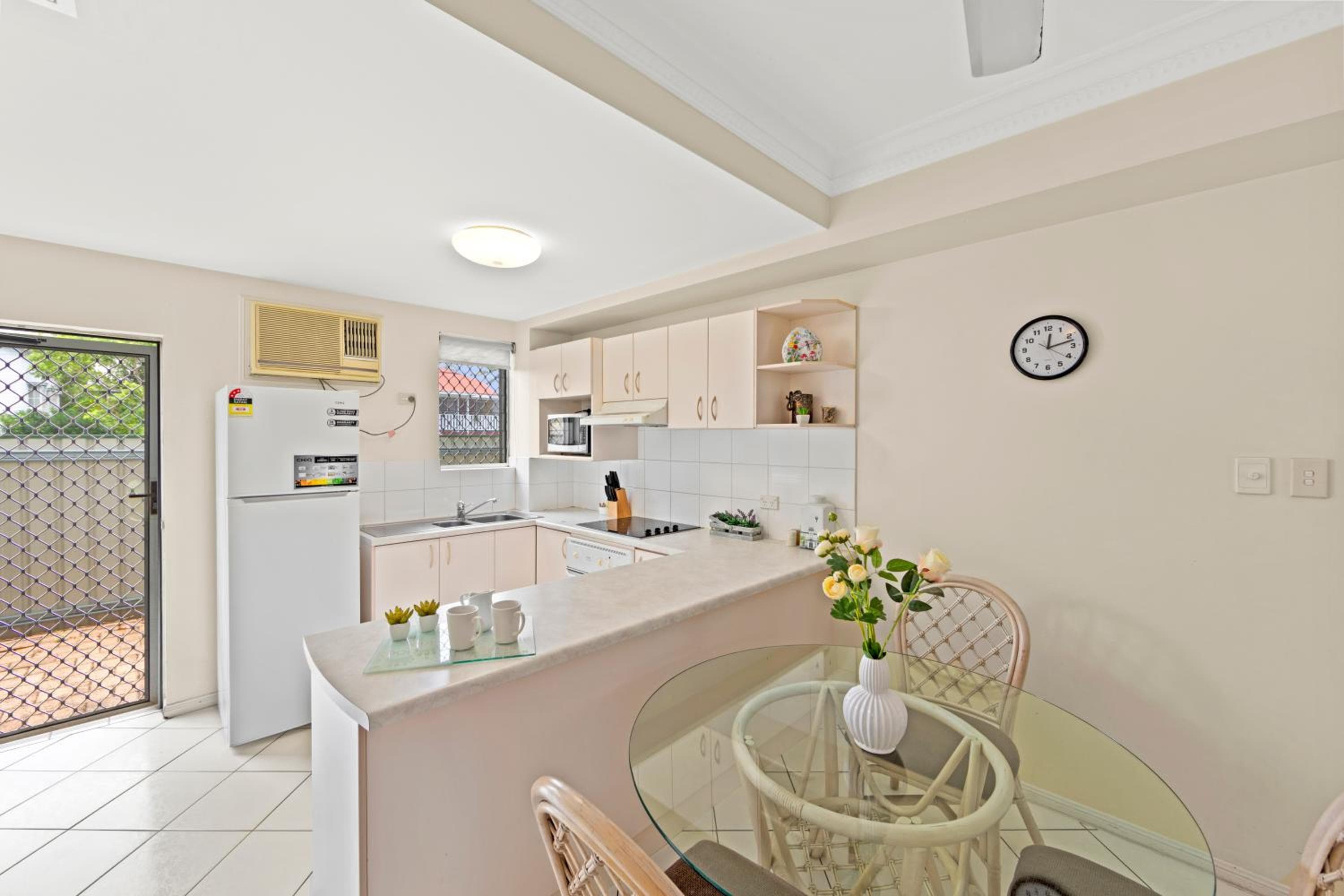 Koala Court Holiday Apartments, Cairns, photo 2