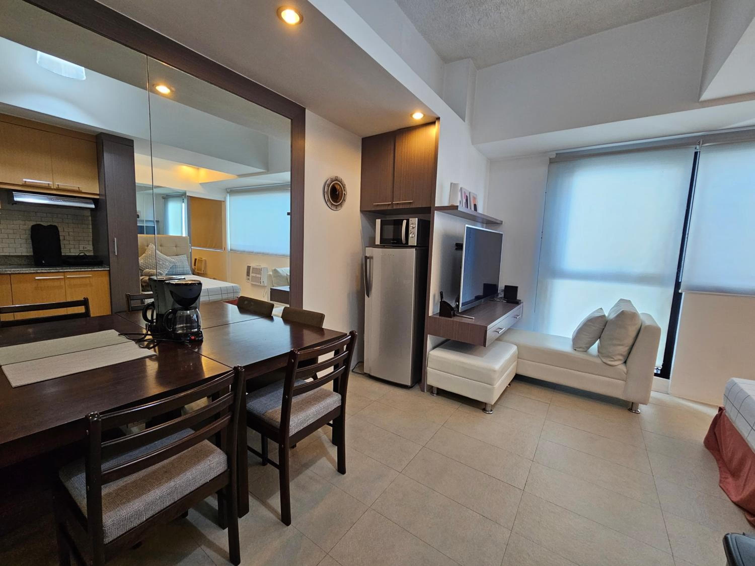 Hotel room at Spacious Studios