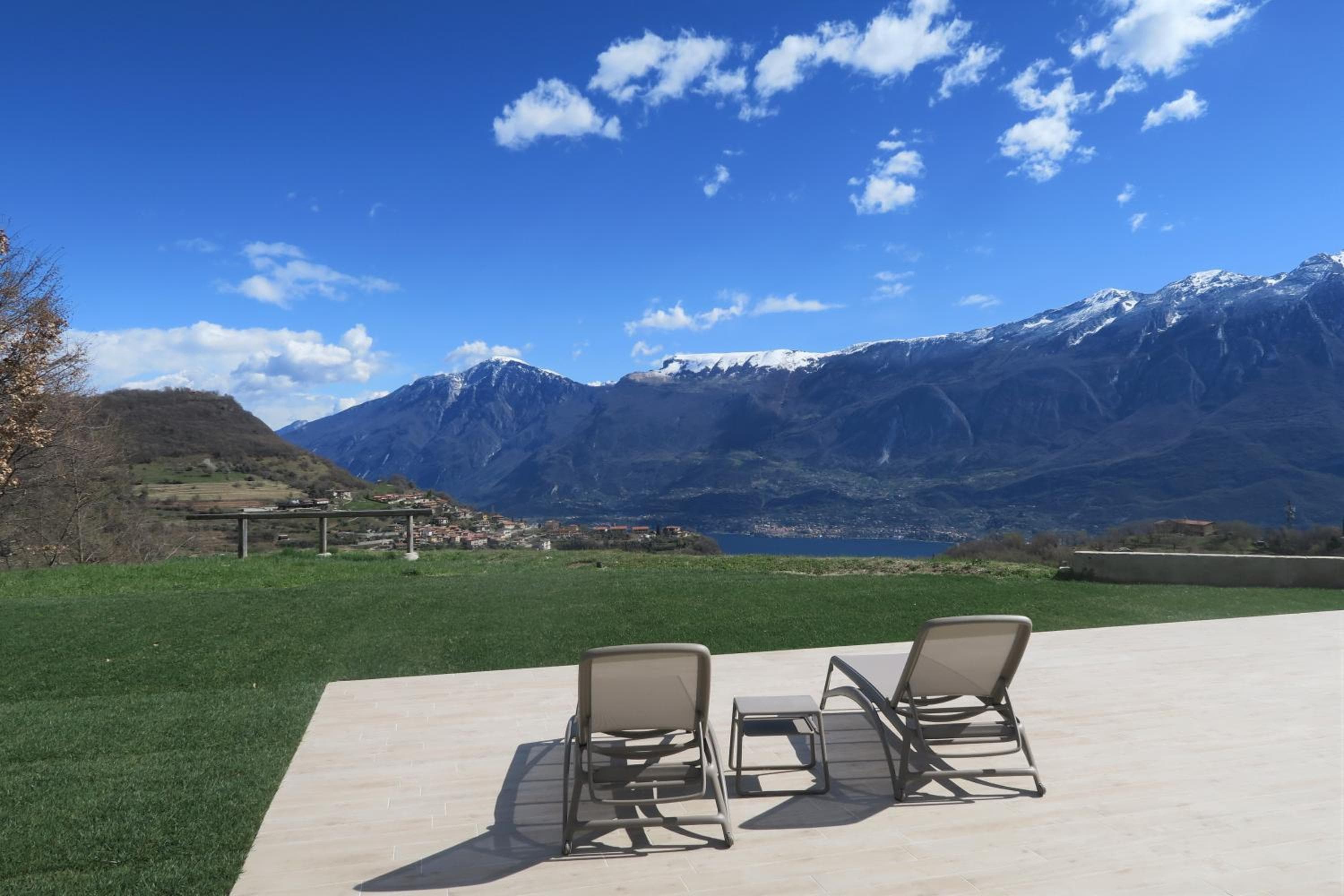 Oasi Da Vinci Apartments Lake Garda View, Tignale, photo 5