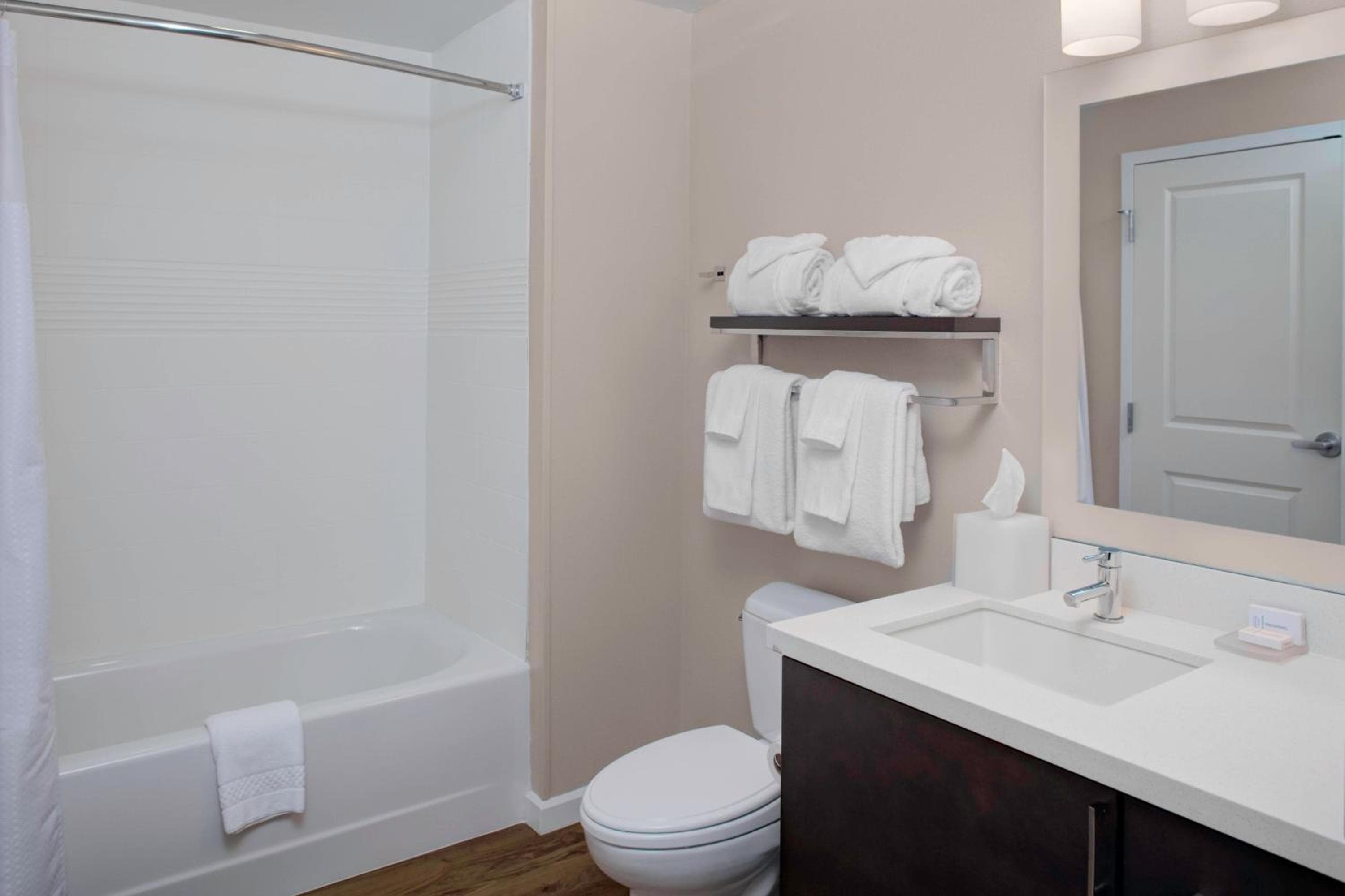 TownePlace Suites by Marriott Albany, Albany, photo 2