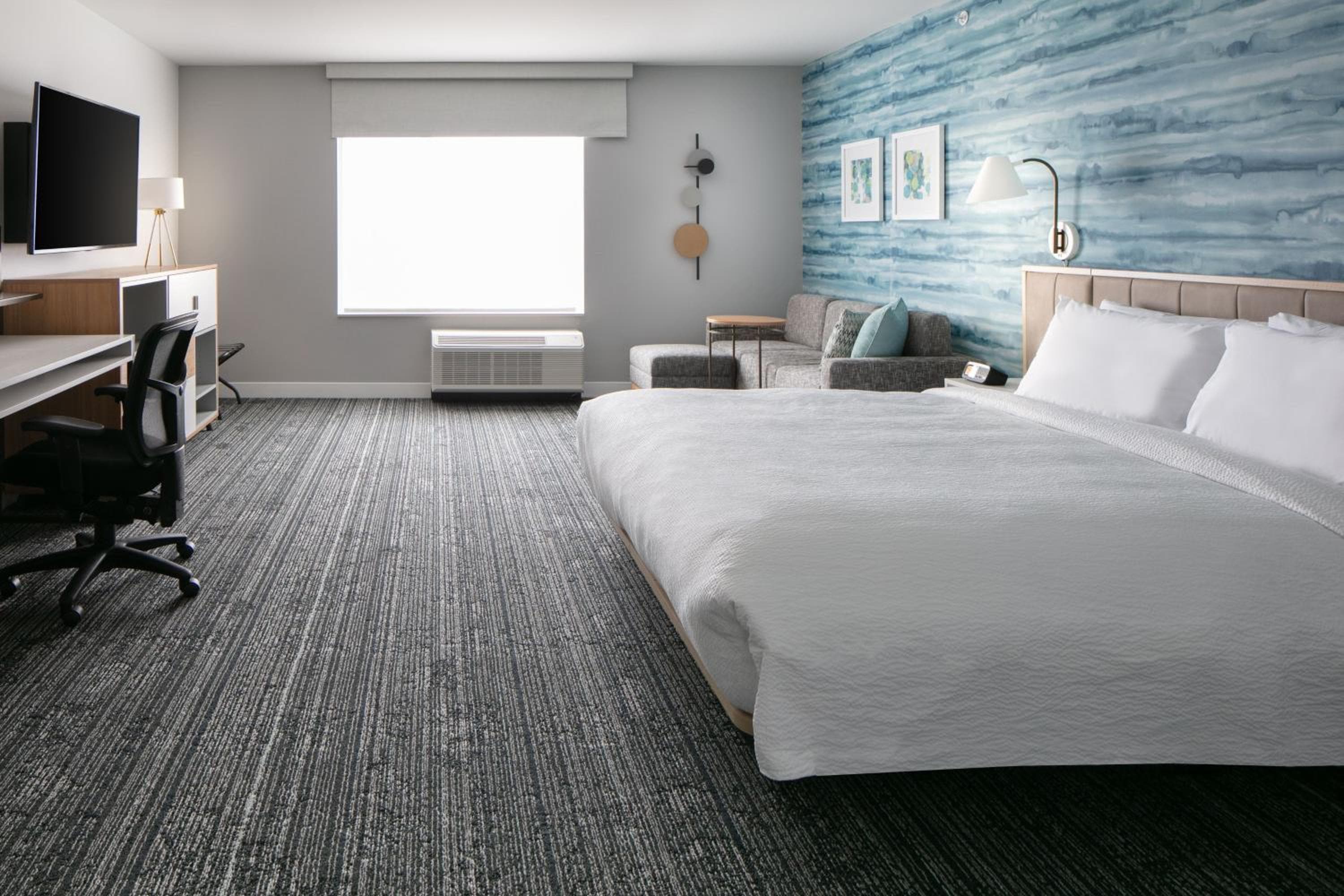 TownePlace Suites by Marriott Oshkosh, Oshkosh, photo 2