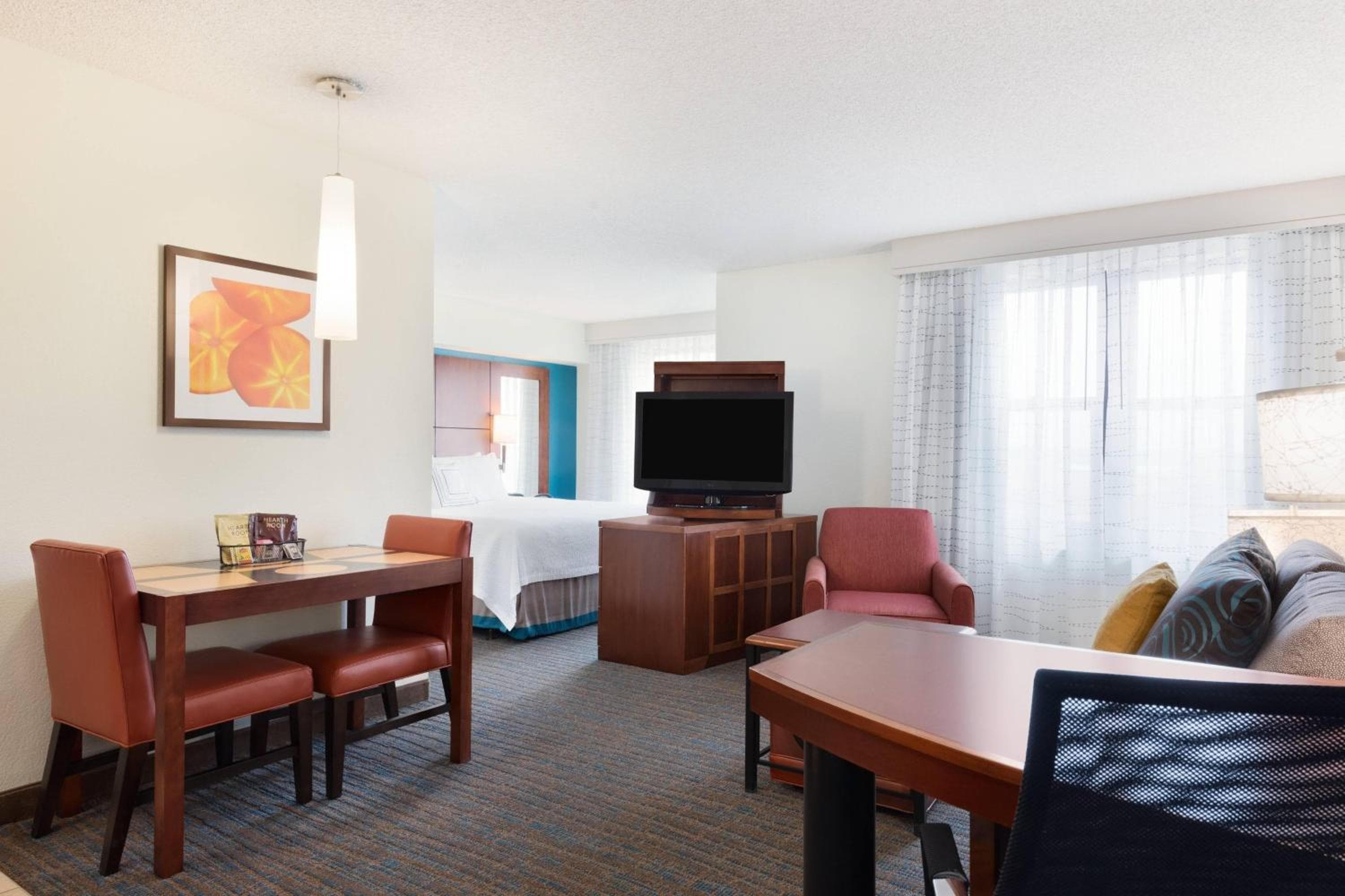 Residence Inn by Marriott Oklahoma City Downtown/Bricktown, Oklahoma City, photo 2