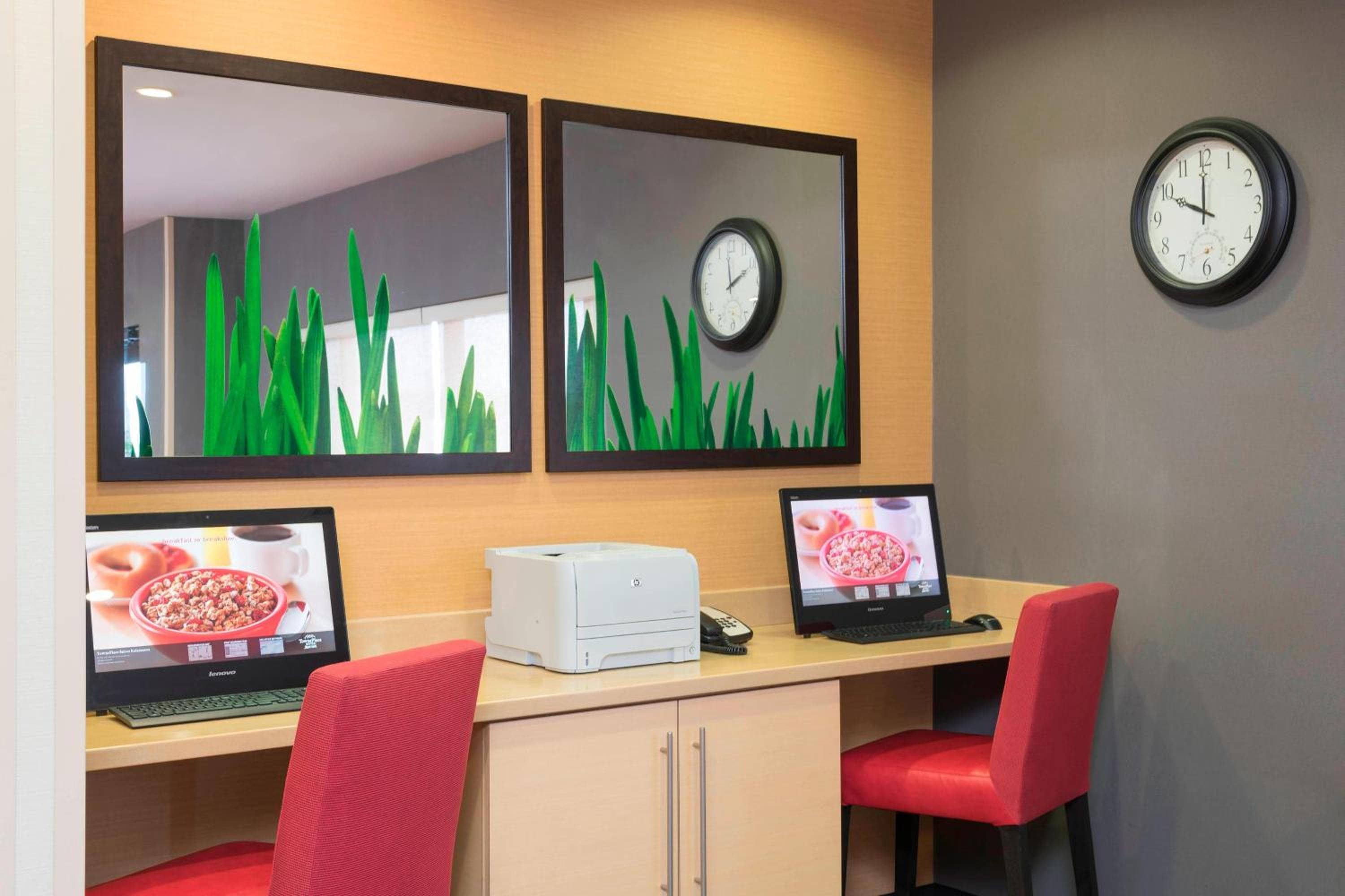 TownePlace Suites by Marriott Kalamazoo, Kalamazoo, photo 5