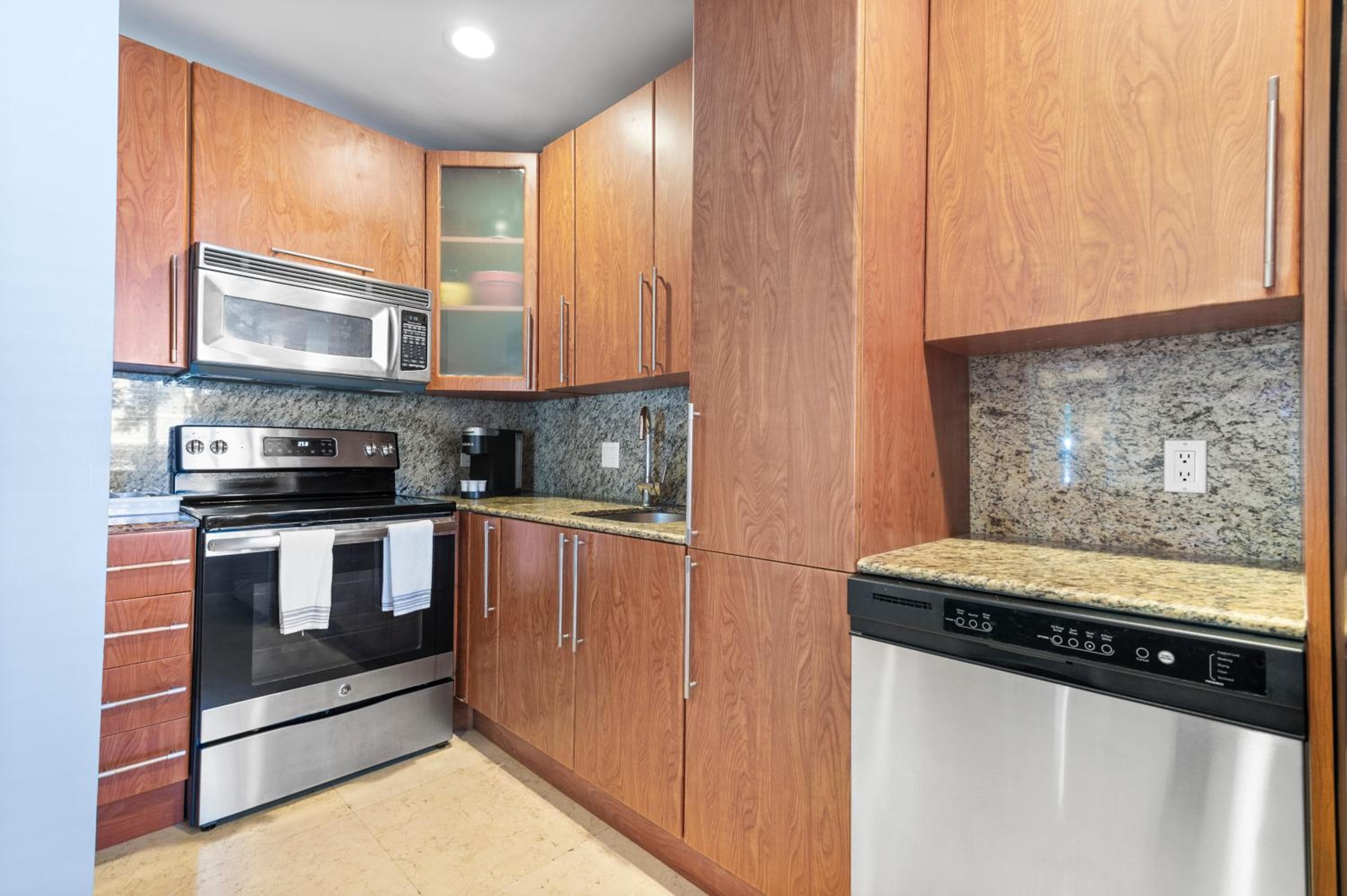 Isle of Venice Residence and Marina, Fort Lauderdale, photo 6