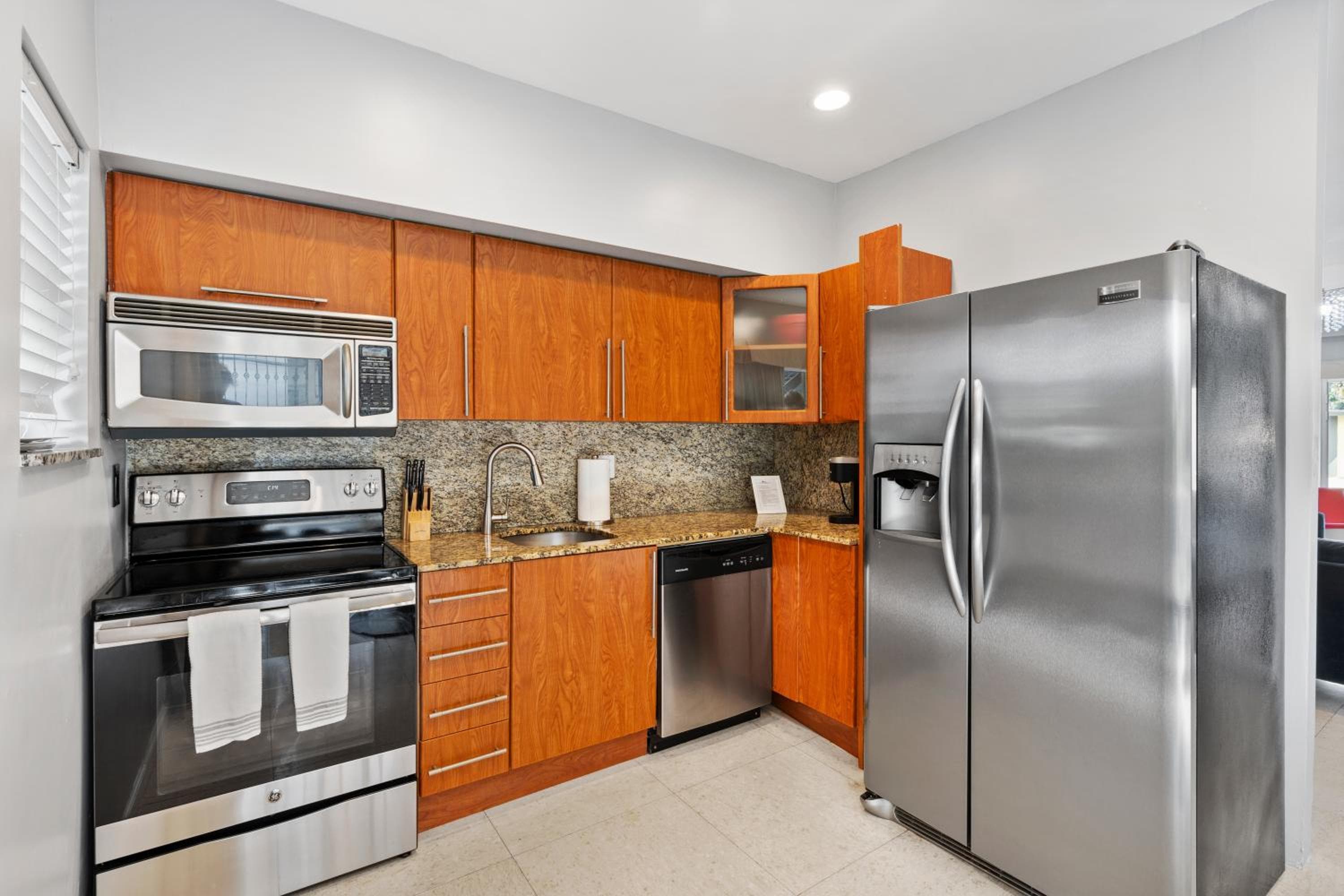 Isle of Venice Residence and Marina, Fort Lauderdale, photo 2