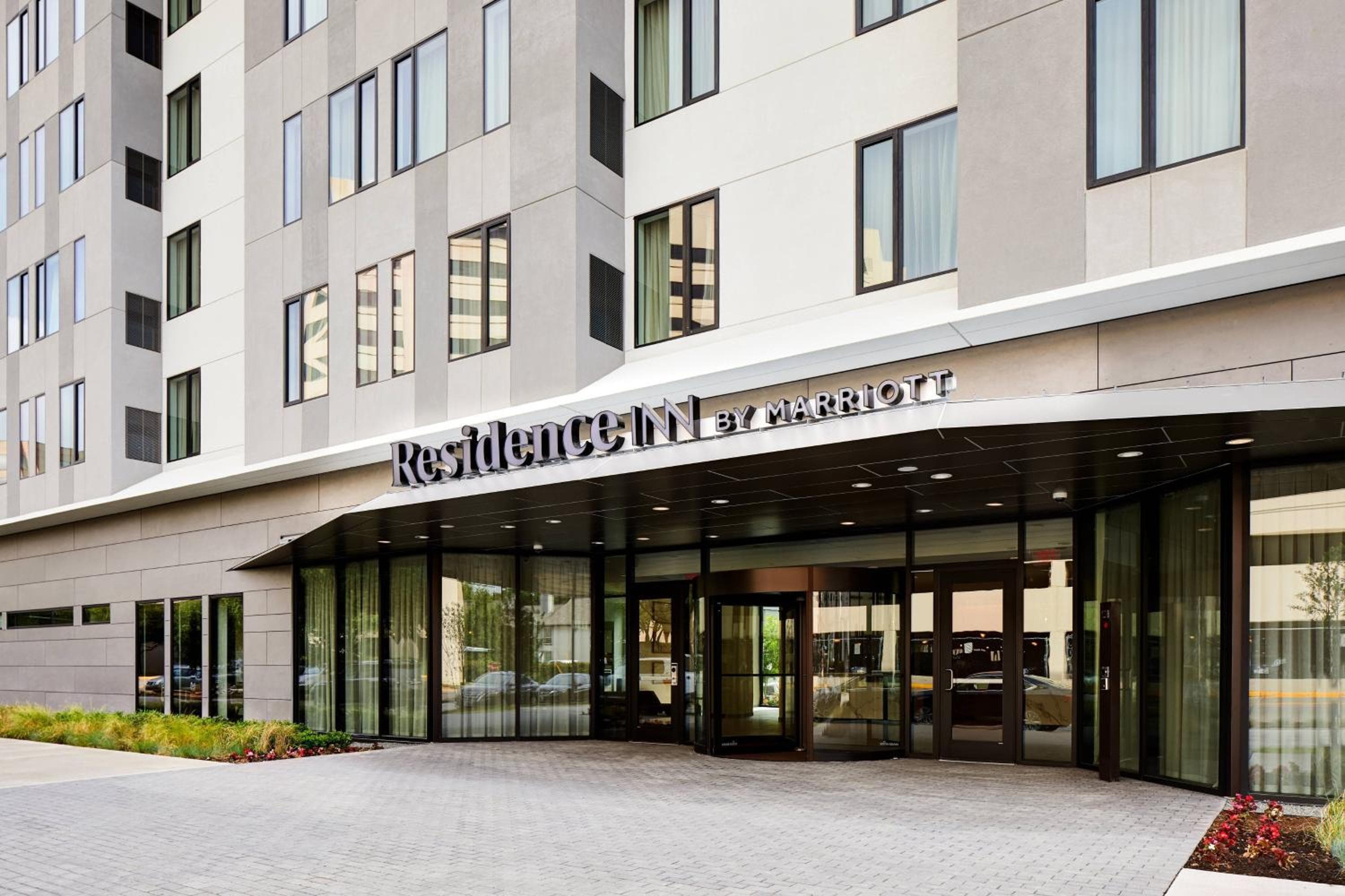 Residence Inn By Marriott Dallas By The Galleria, Dallas