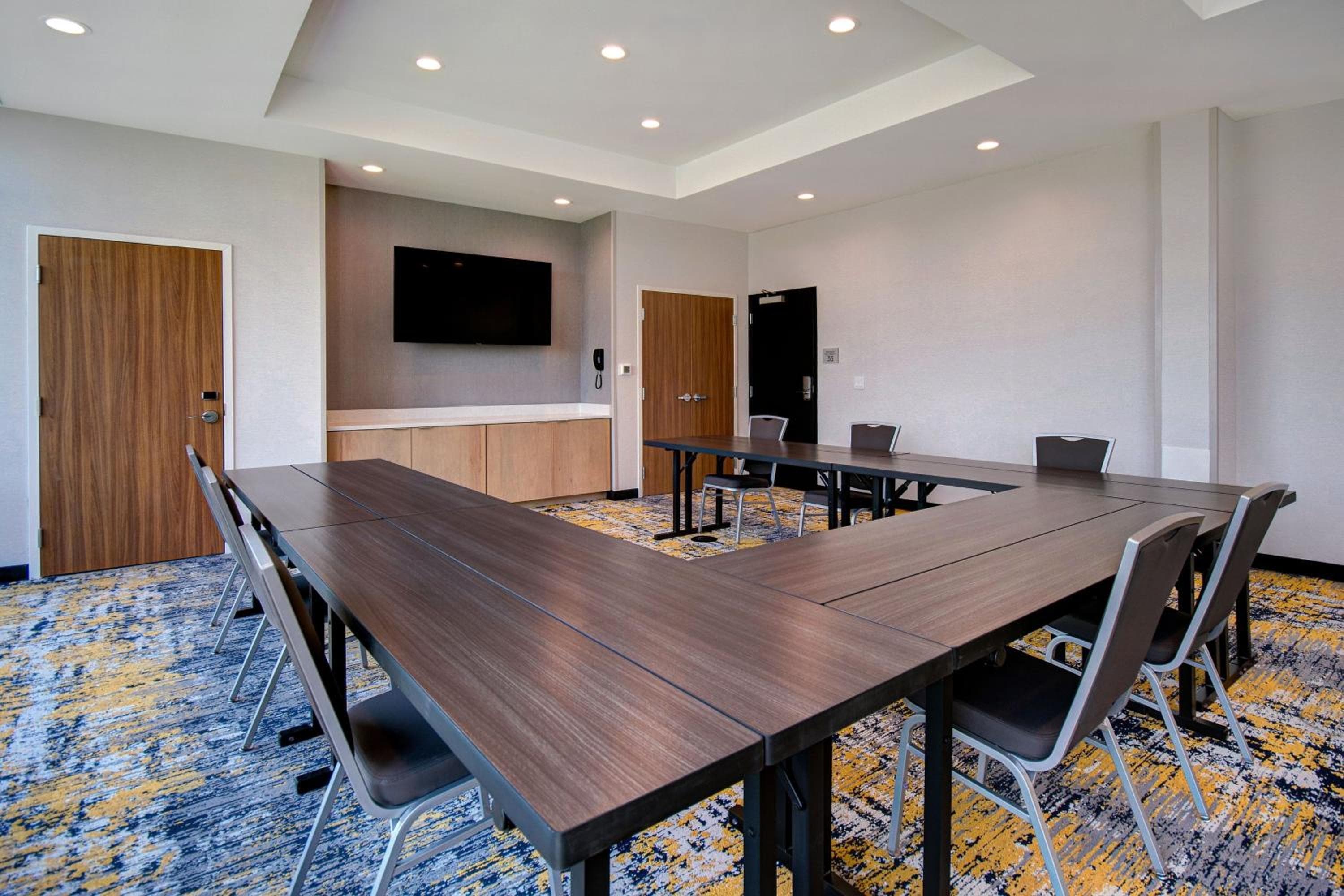 TownePlace Suites by Marriott Cincinnati Airport South, Florence, photo 6
