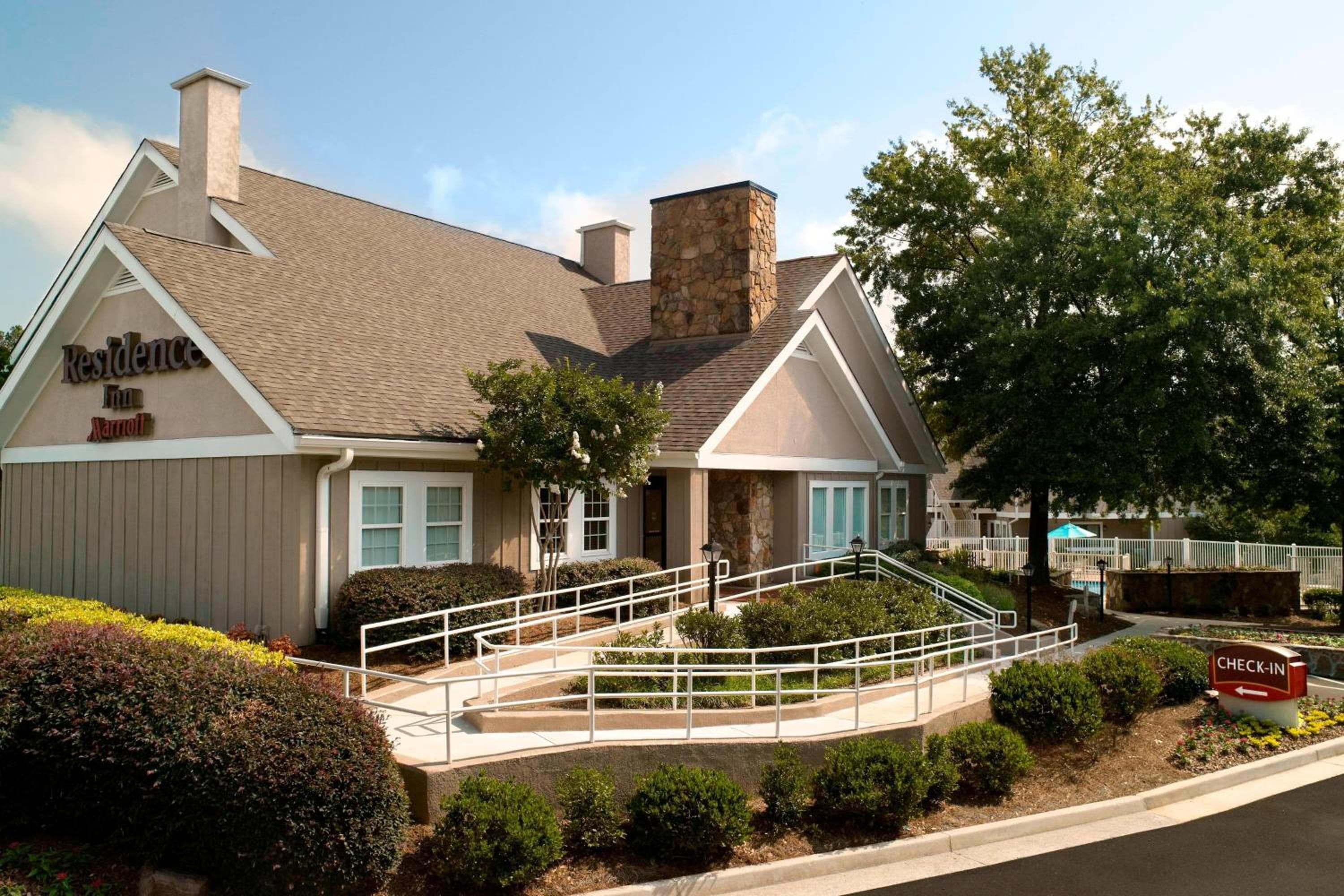 Residence Inn by Marriott Atlanta Cumberland/Galleria, Smyrna