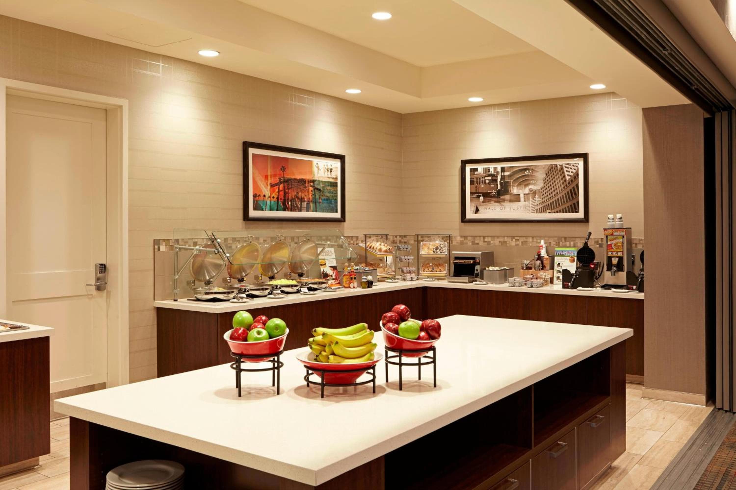 Residence Inn by Marriott Los Angeles LAX/Century Boulevard, Los Angeles, photo 6