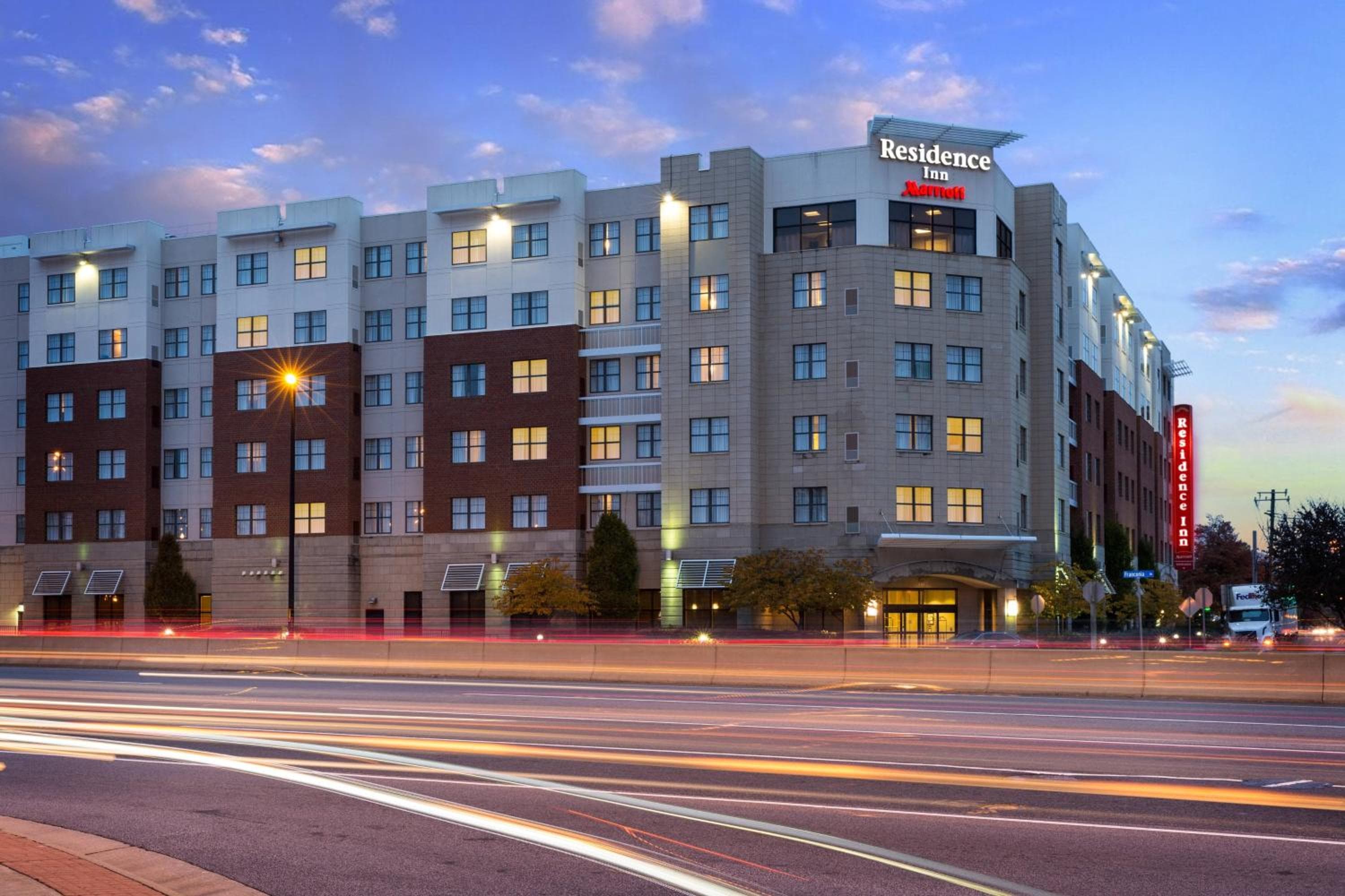Residence Inn by Marriott Springfield Old Keene Mill, Springfield
