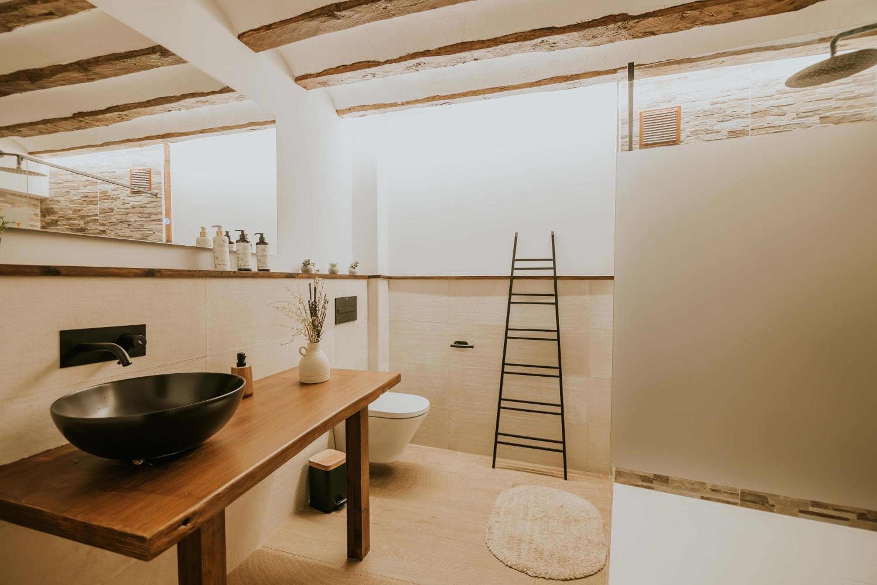 Puracepa - Urban Suites, Haro