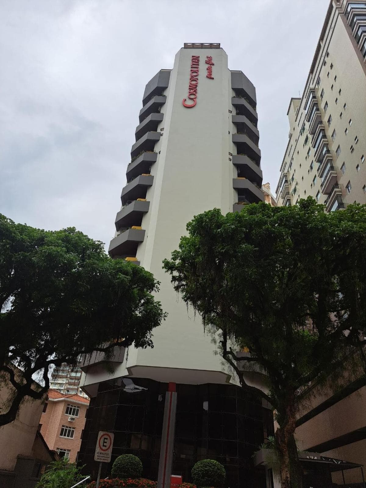 Hotel Cosmopolitan Praia Flat, Santos