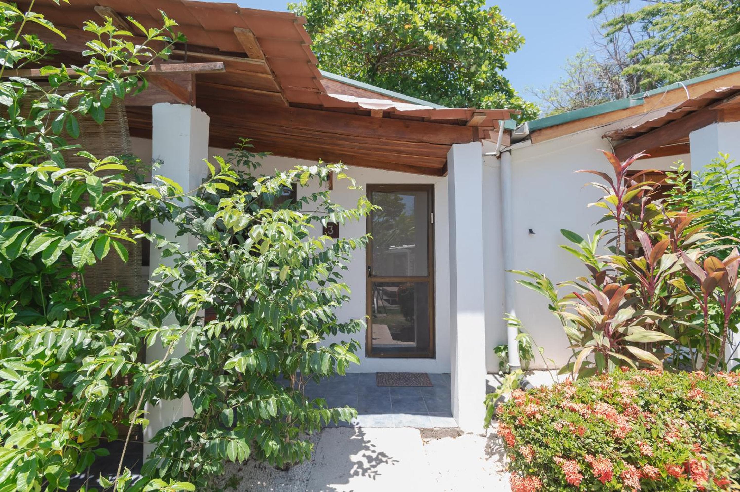 Maoritsio Garden Studios, Santa Teresa Beach