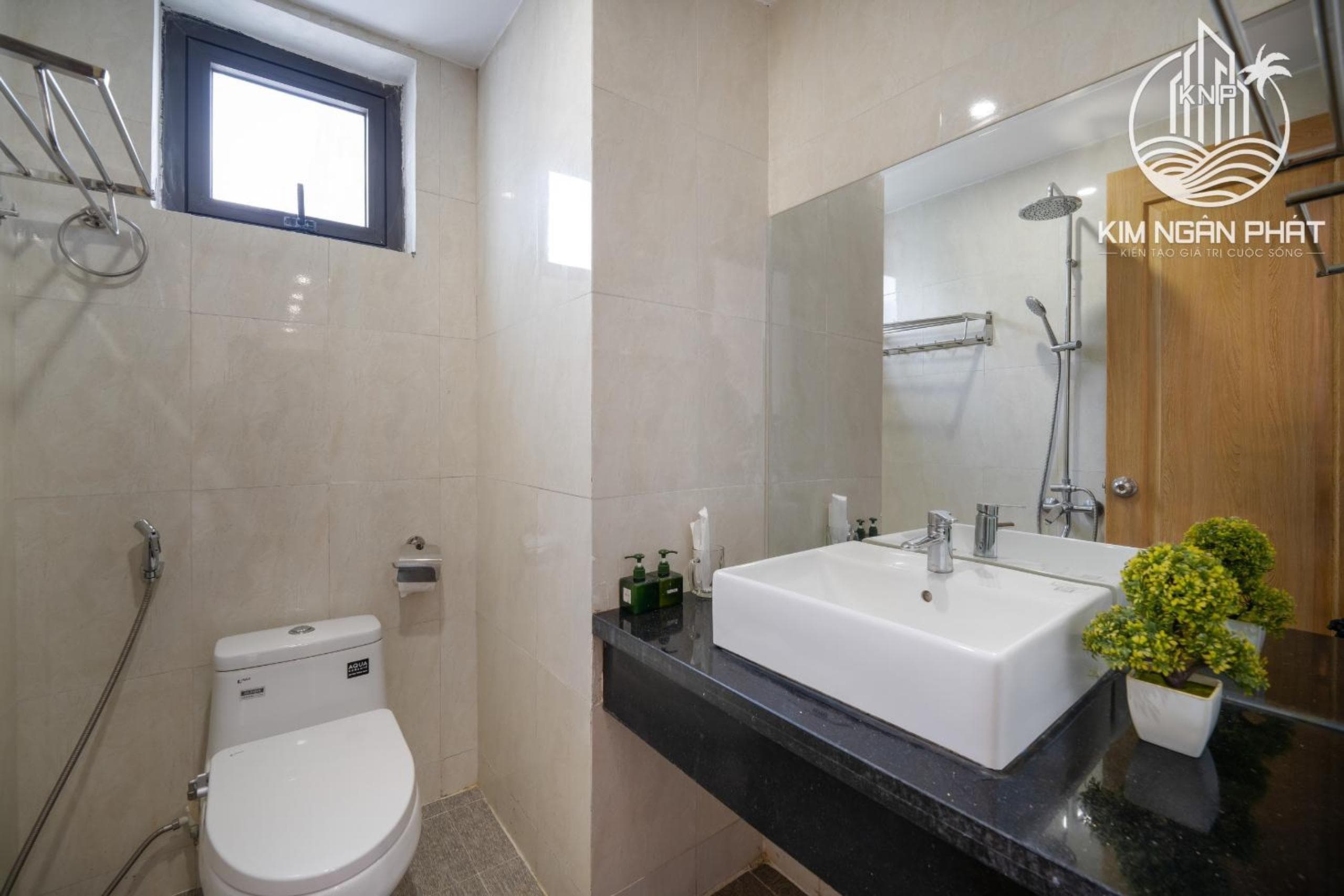 Bathroom at Kim Ngan Phat Luxury