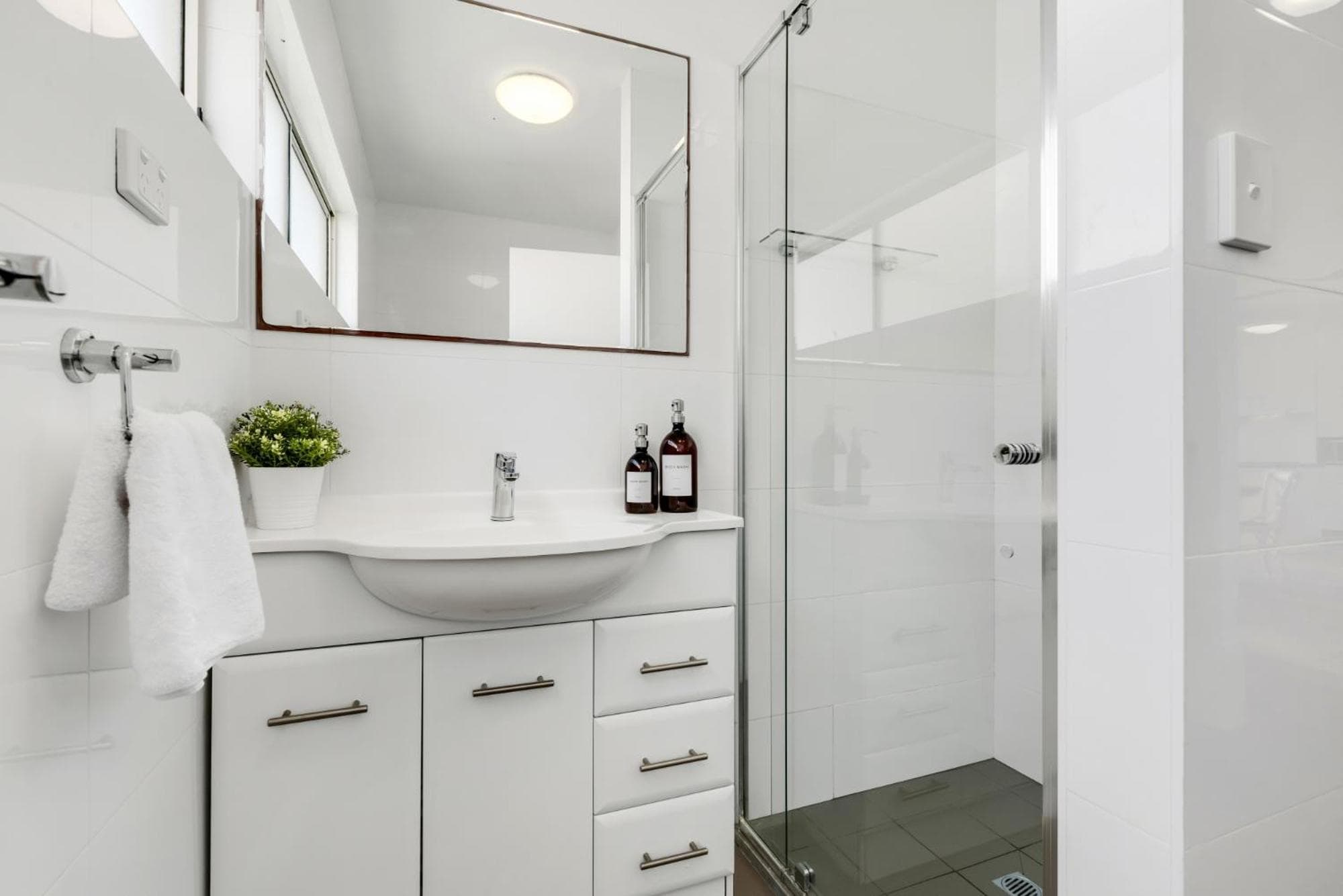 Surf Dance Apartments, Coolum Beach