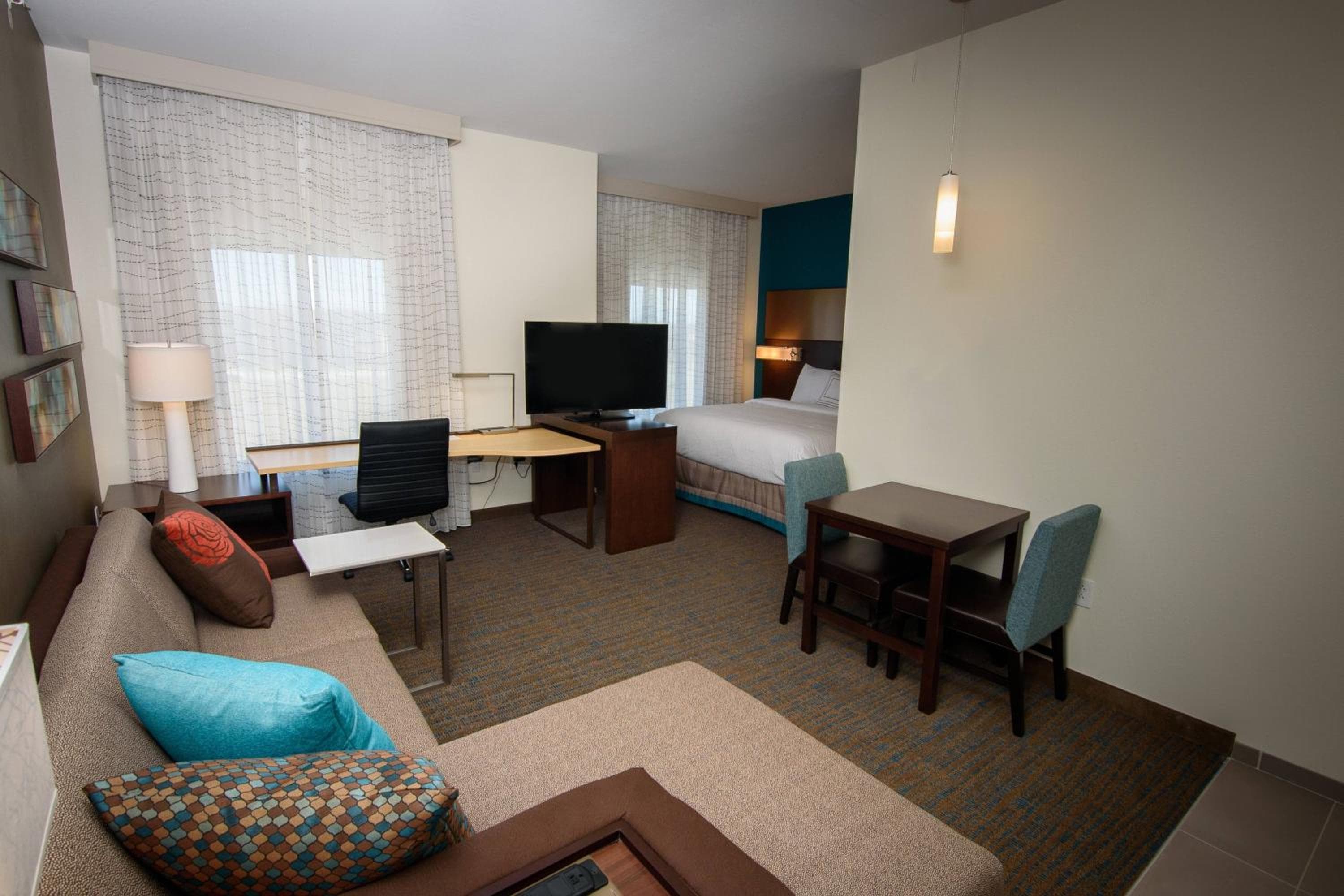 Residence Inn by Marriott Cleveland Avon at The Emerald Event Center, Avon, photo 3