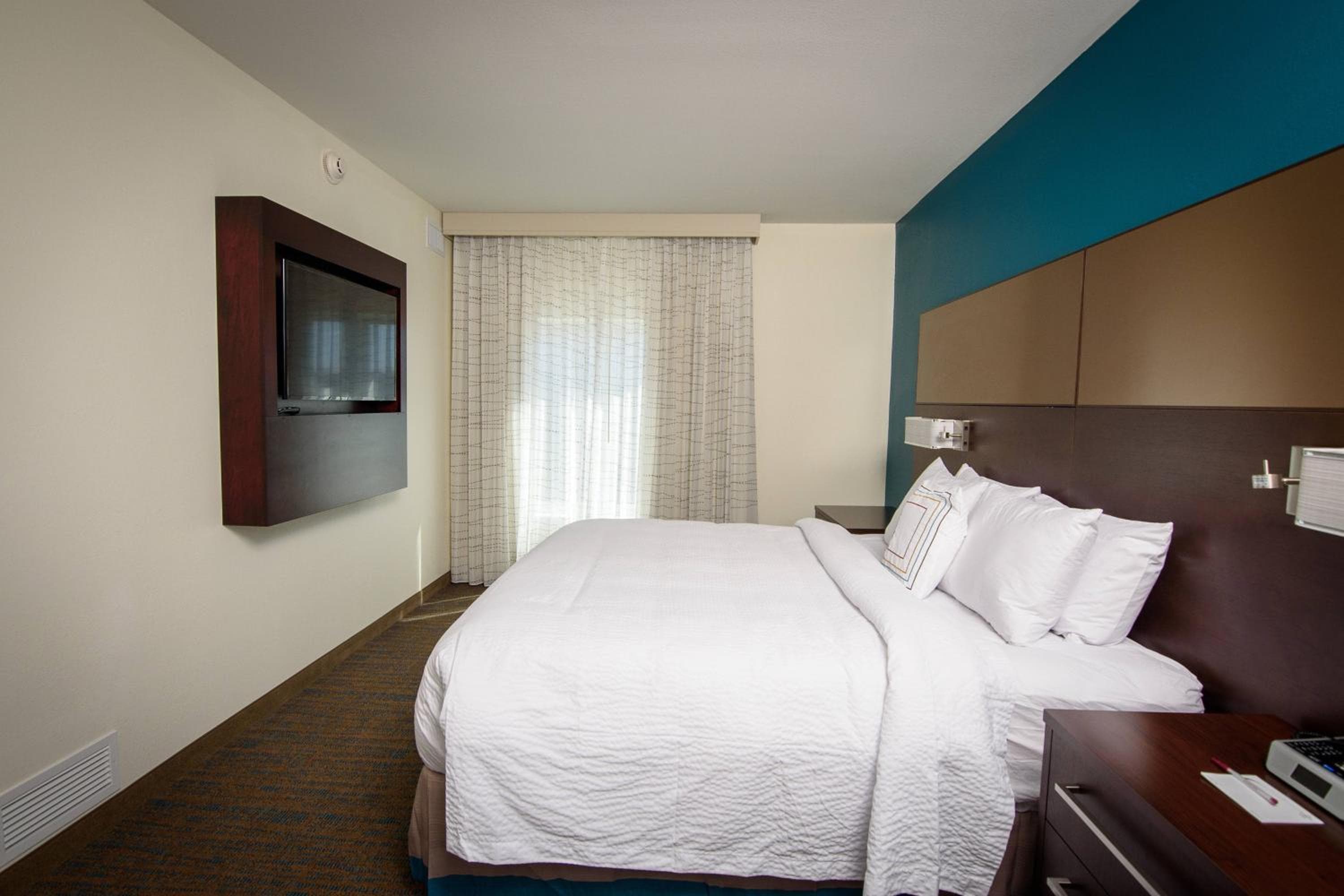 Residence Inn by Marriott Cleveland Avon at The Emerald Event Center, Avon, photo 5