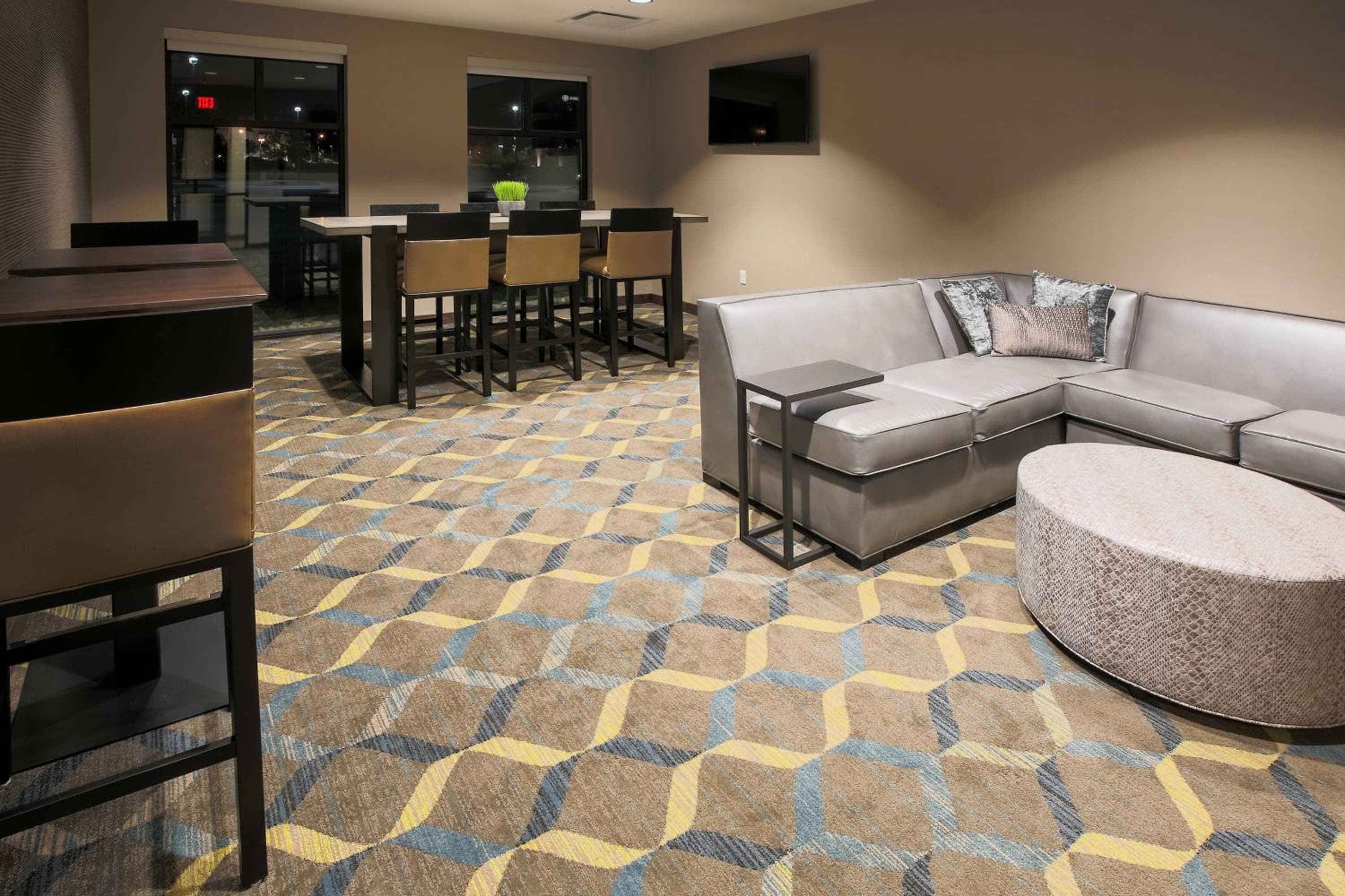 Residence Inn by Marriott Louisville East/Oxmoor, Louisville, photo 3