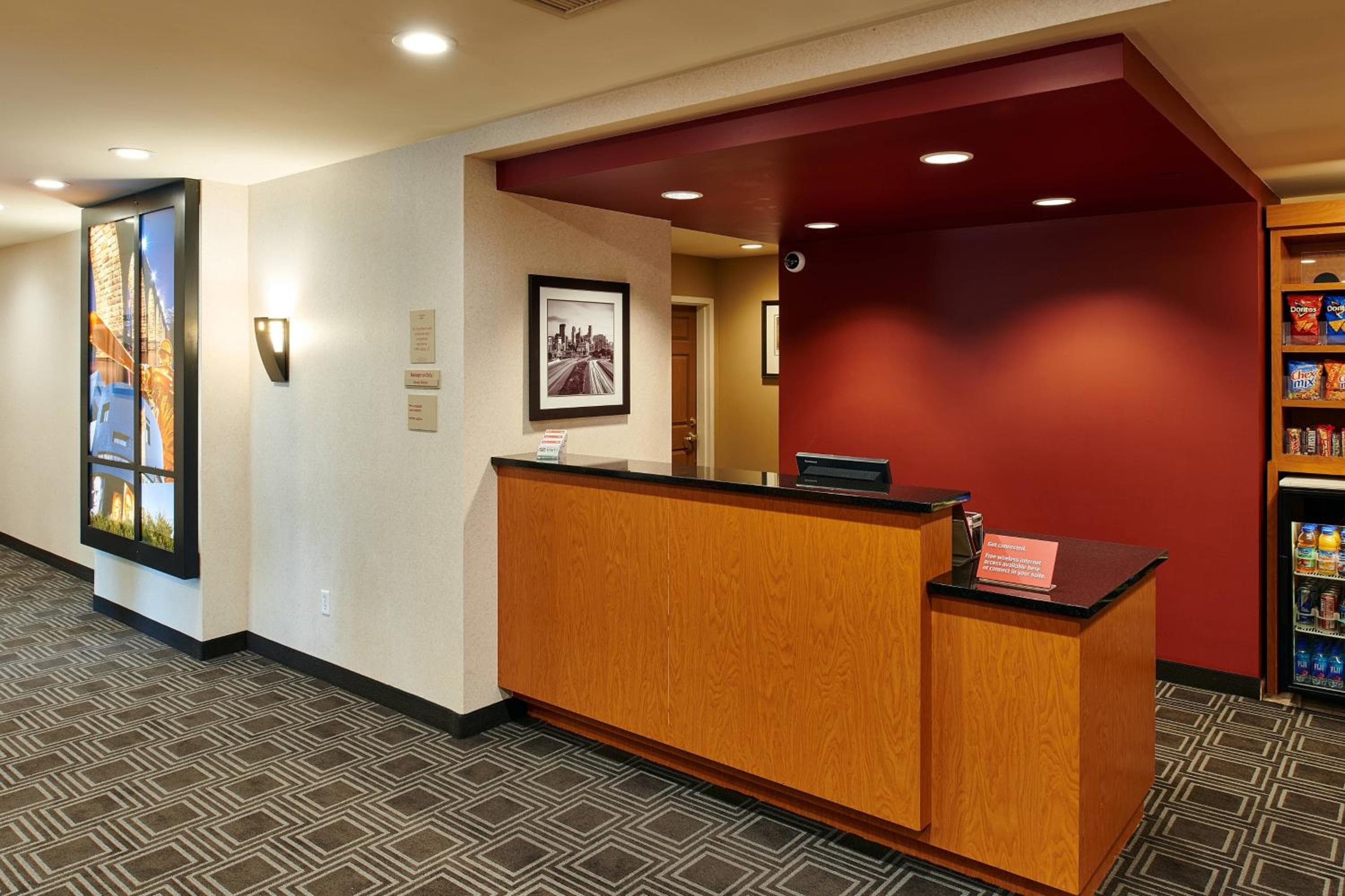 TownePlace Suites by Marriott Minneapolis Downtown/North Loop, Minneapolis, photo 2