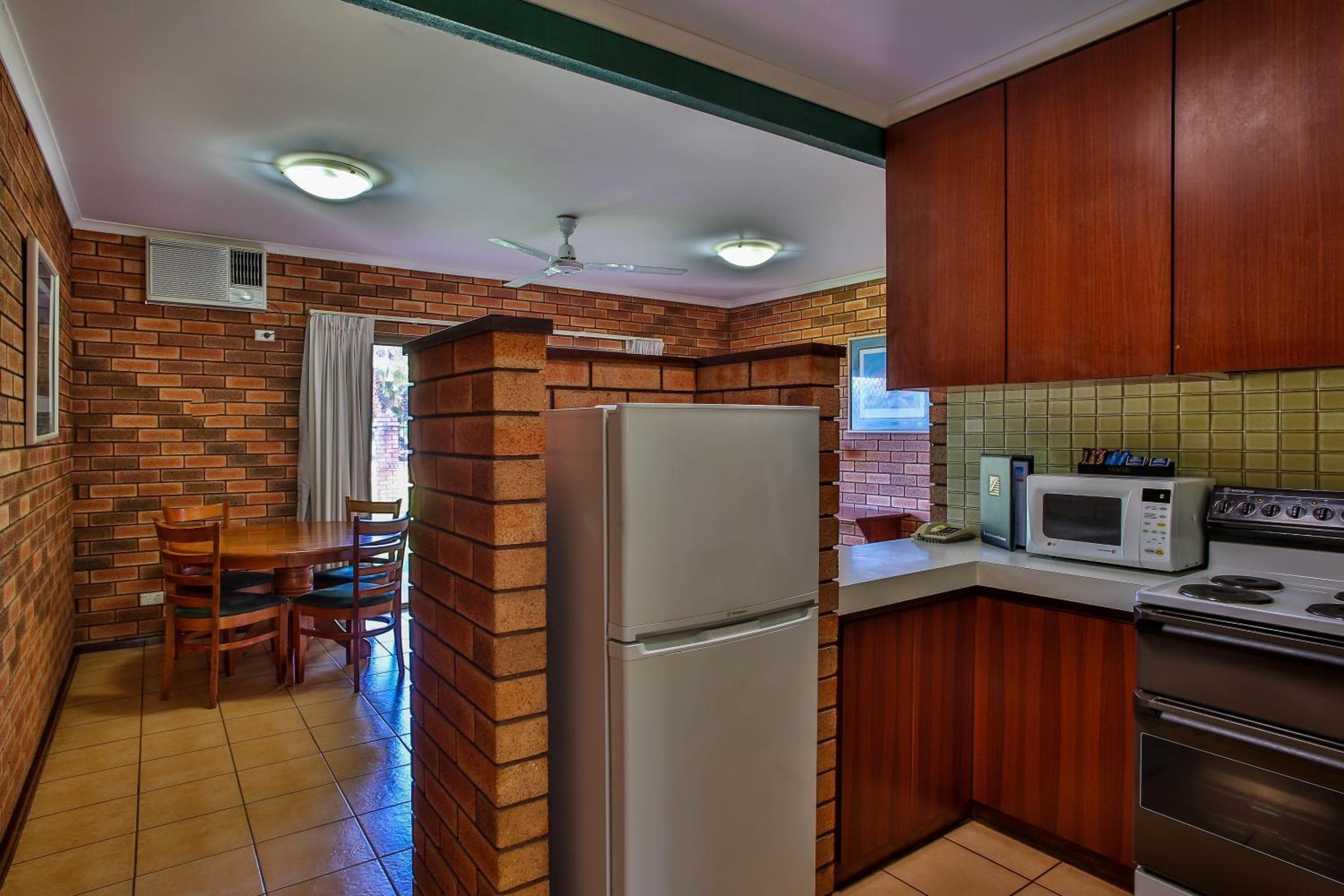 Bayside Holiday Apartments, Broome, photo 2