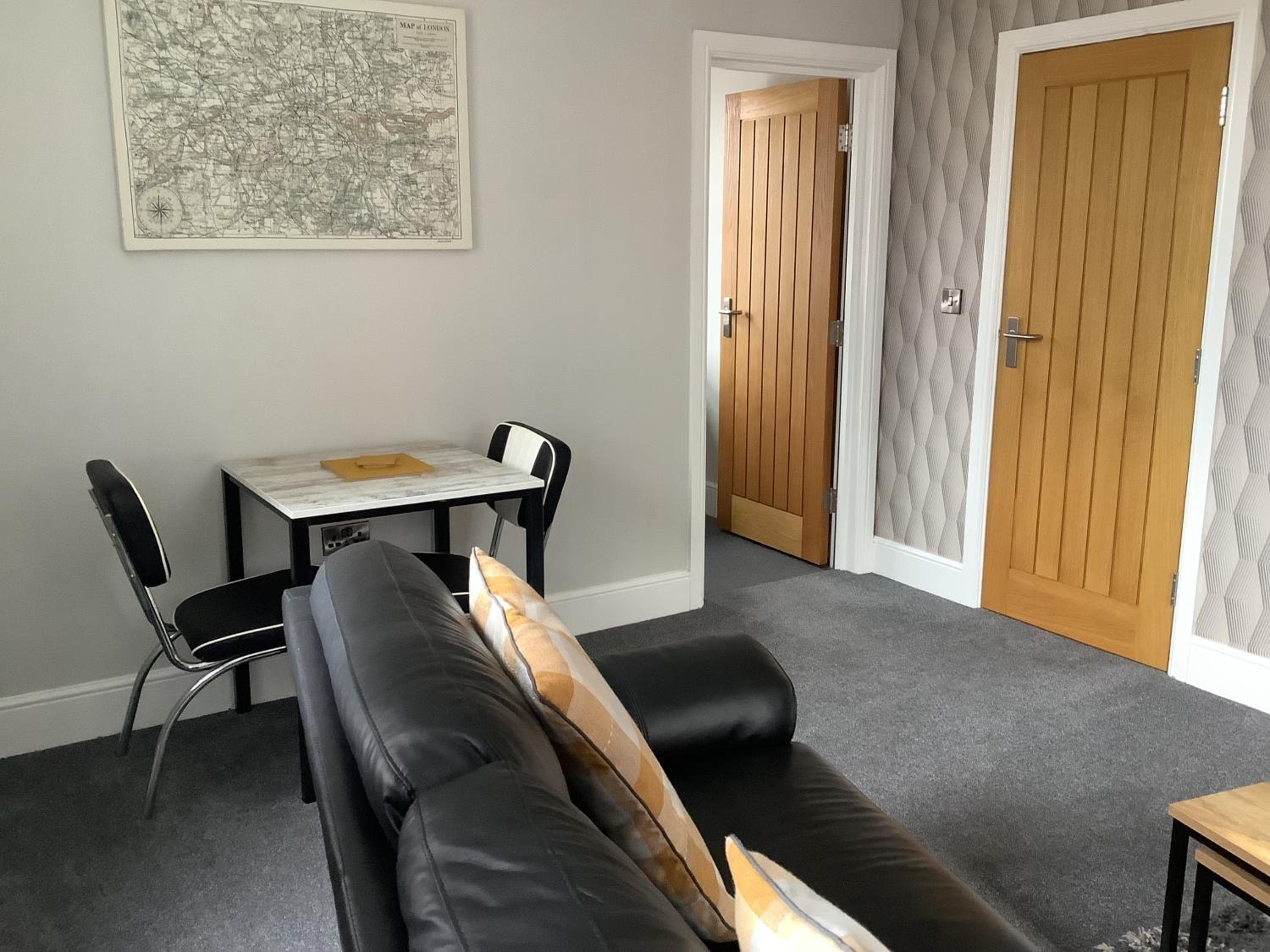 Jeffersons Hotel & Serviced Apartments, Barrow in Furness, photo 6