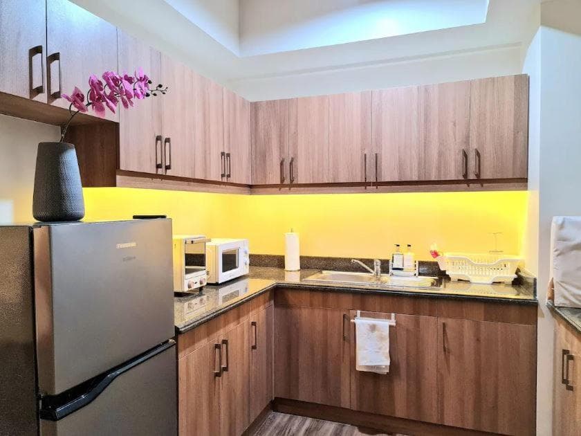 One Aston Residences 2BR Balcony Suite Near Mines View Baguio, Baguio, photo 5