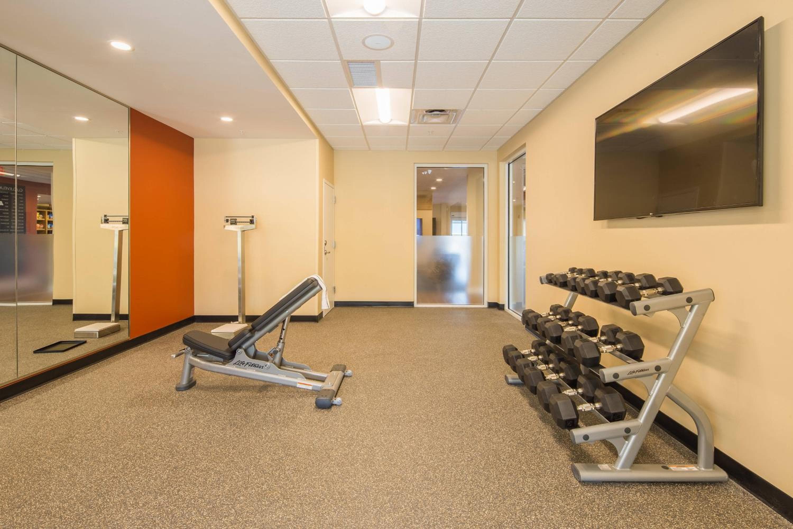 TownePlace Suites by Marriott Cleveland, Cleveland, photo 2