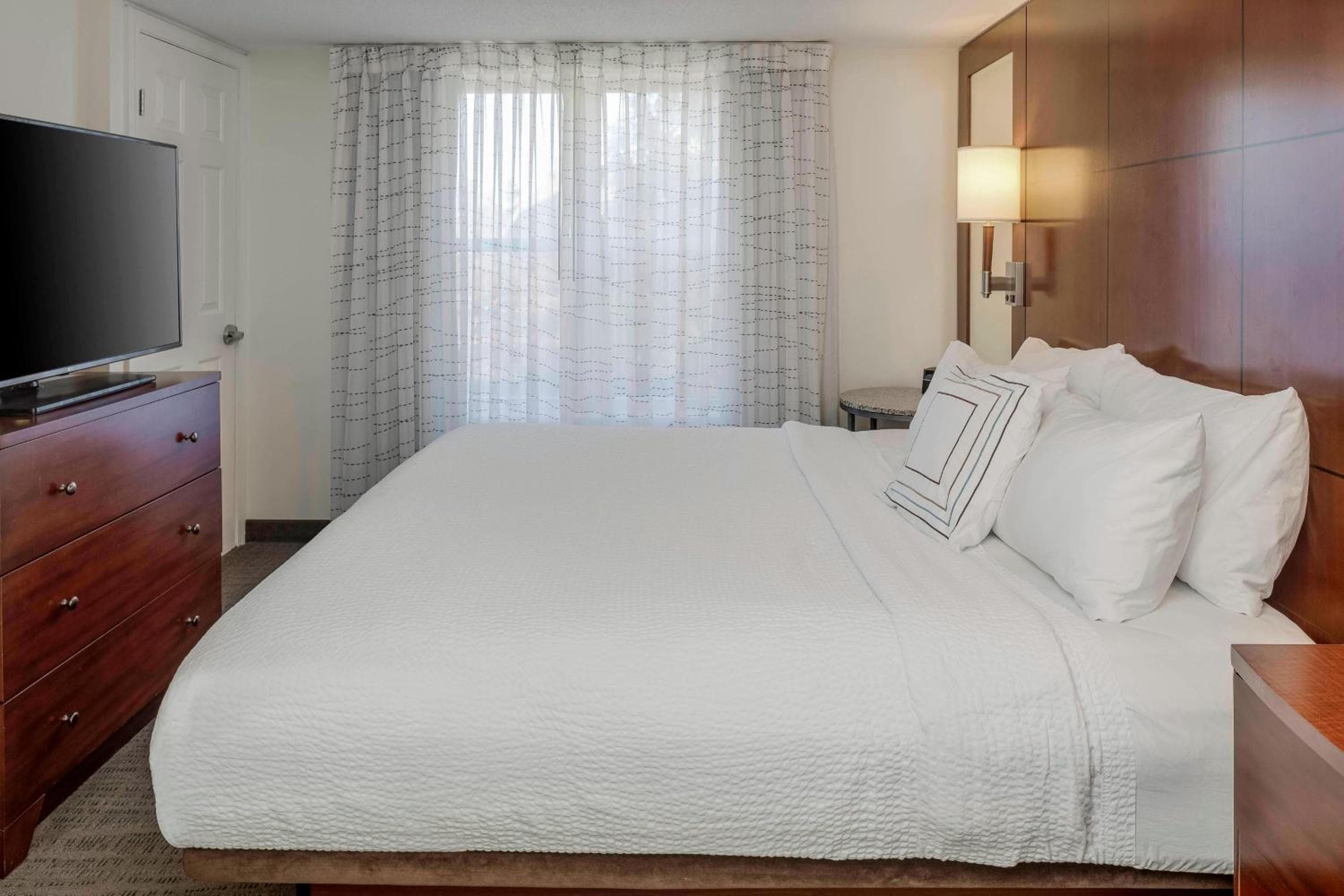 Residence Inn by Marriott Portsmouth, Portsmouth, photo 4