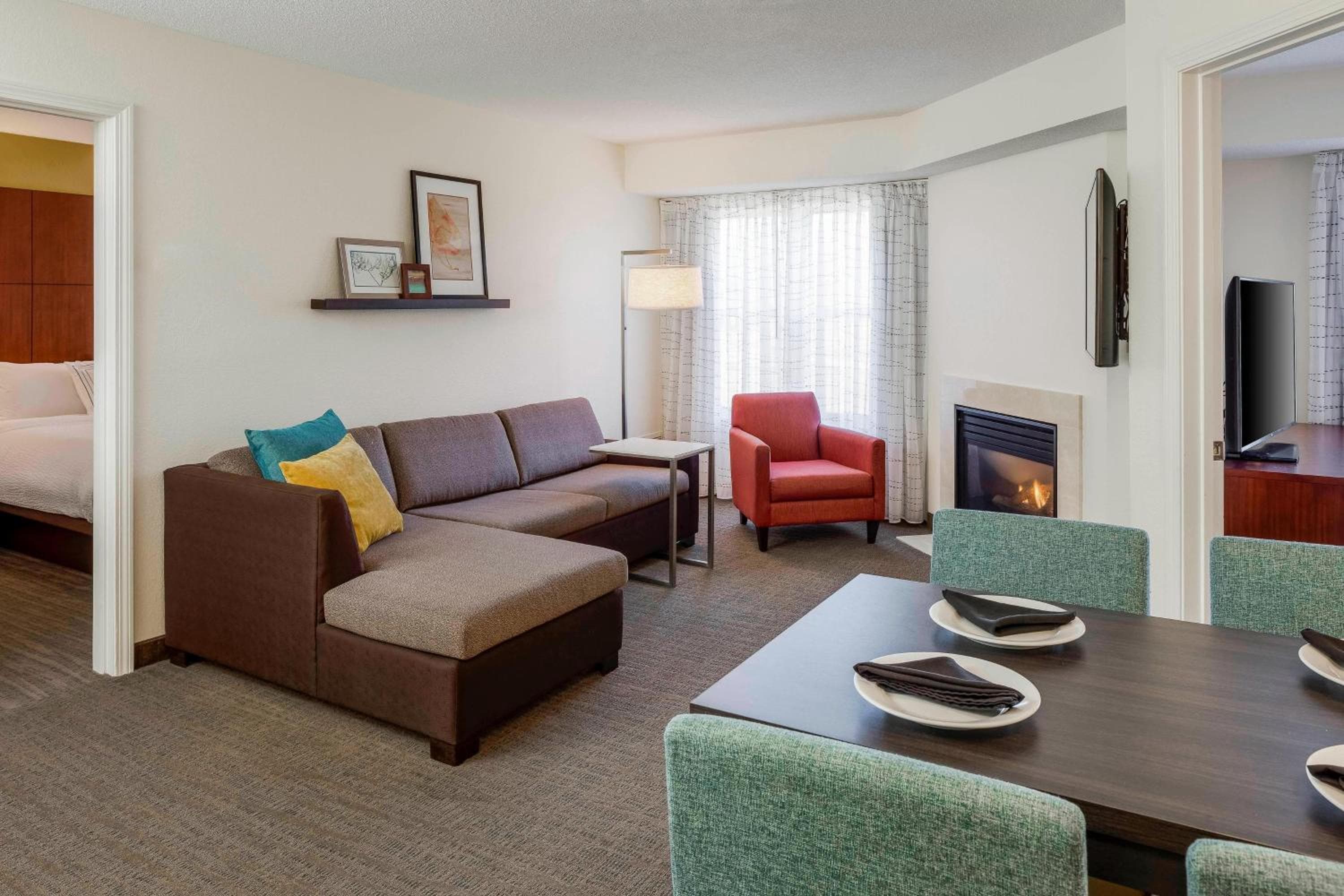 Residence Inn by Marriott Portsmouth, Portsmouth, photo 3