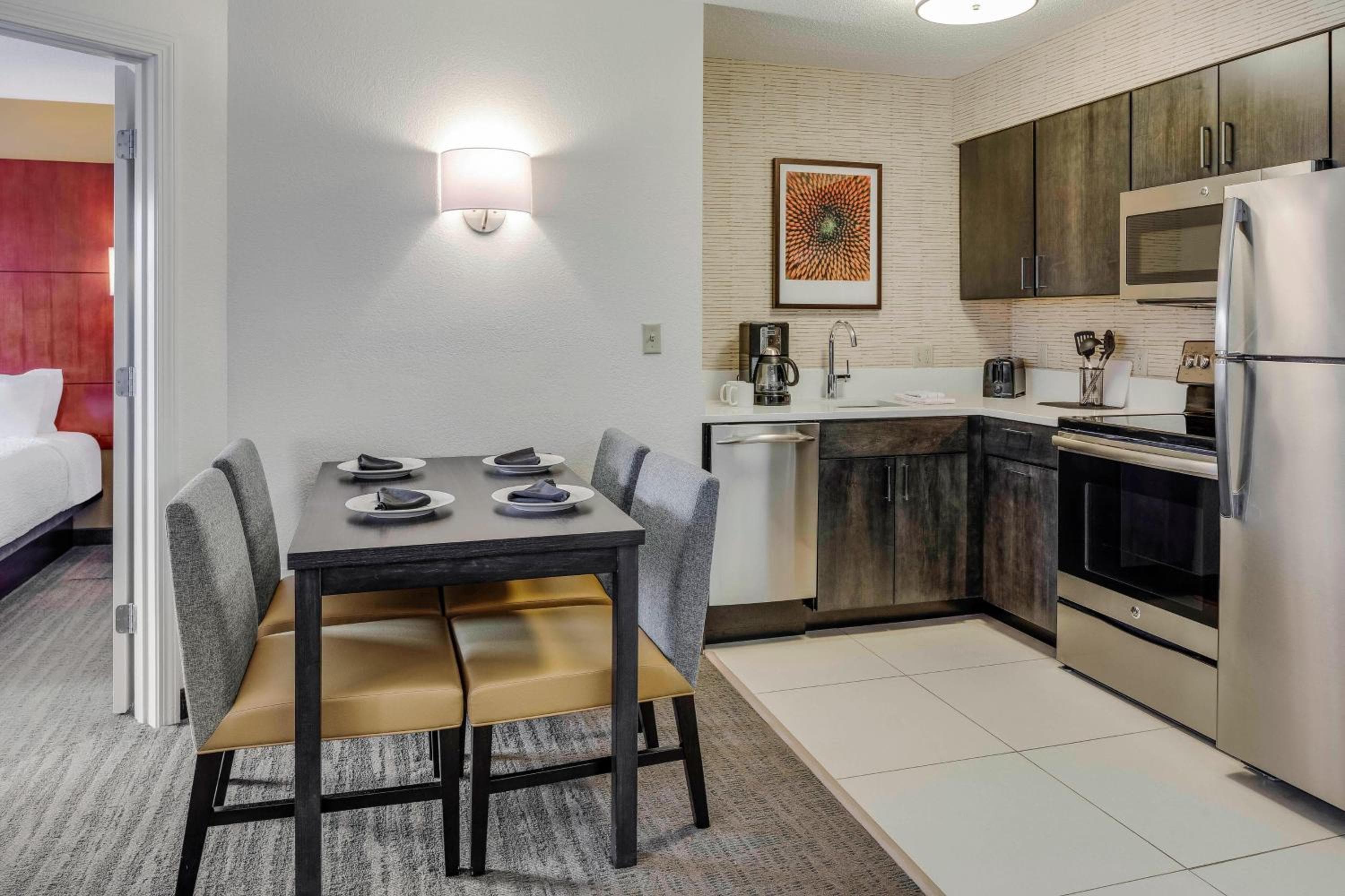 Residence Inn by Marriott Portsmouth, Portsmouth, photo 5