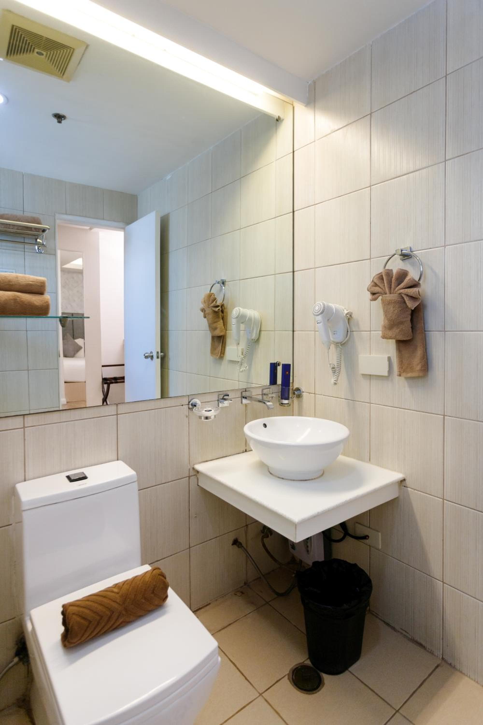 Regency Grand Suites, photo 4