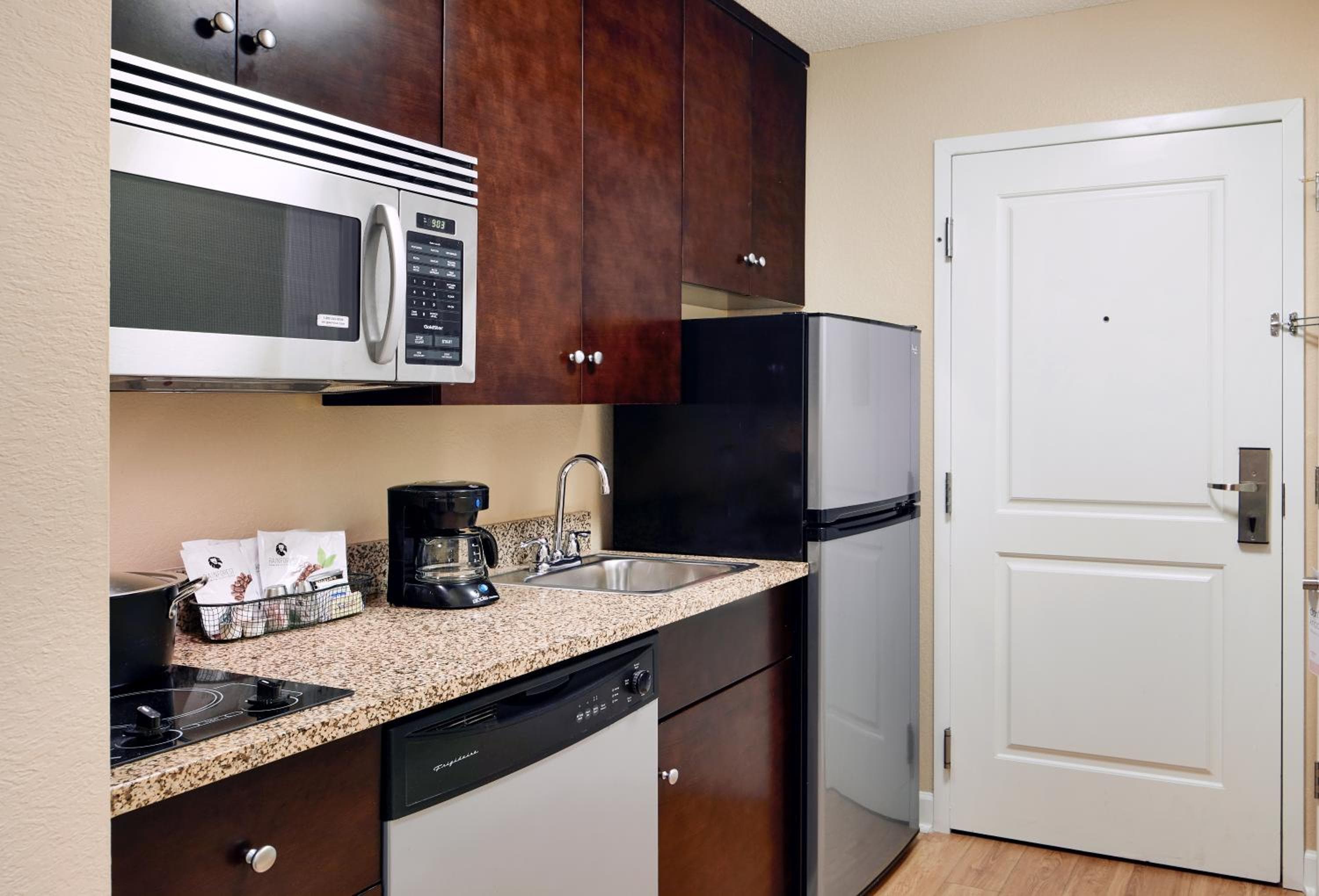 TownePlace Suites by Marriott Jacksonville, Jacksonville, photo 3