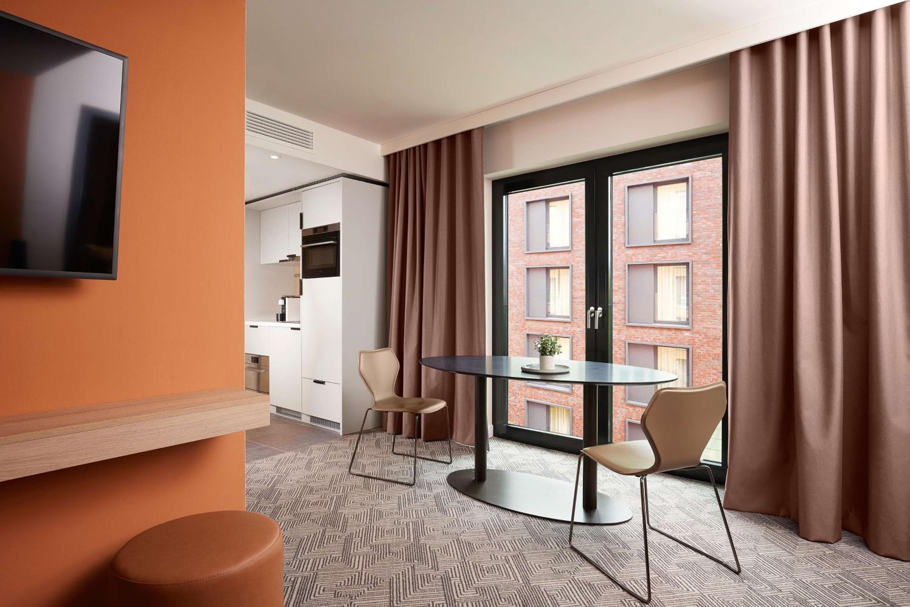 Adina Apartment Hotel Dusseldorf, Düsseldorf, photo 6