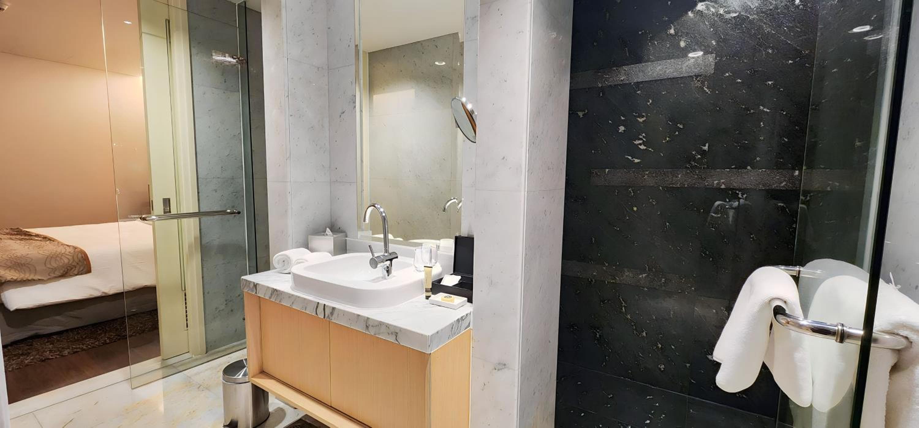 Ascott Raffles Place Singapore, Singapore, photo 5