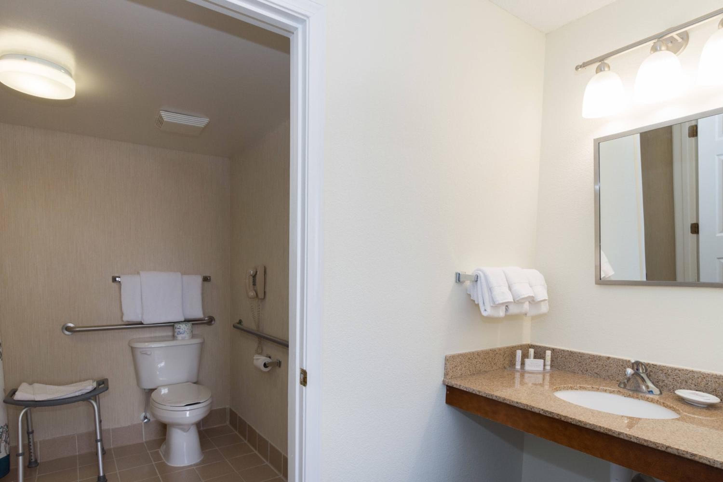 Residence Inn by Marriott Lake Norman, Huntersville, photo 5